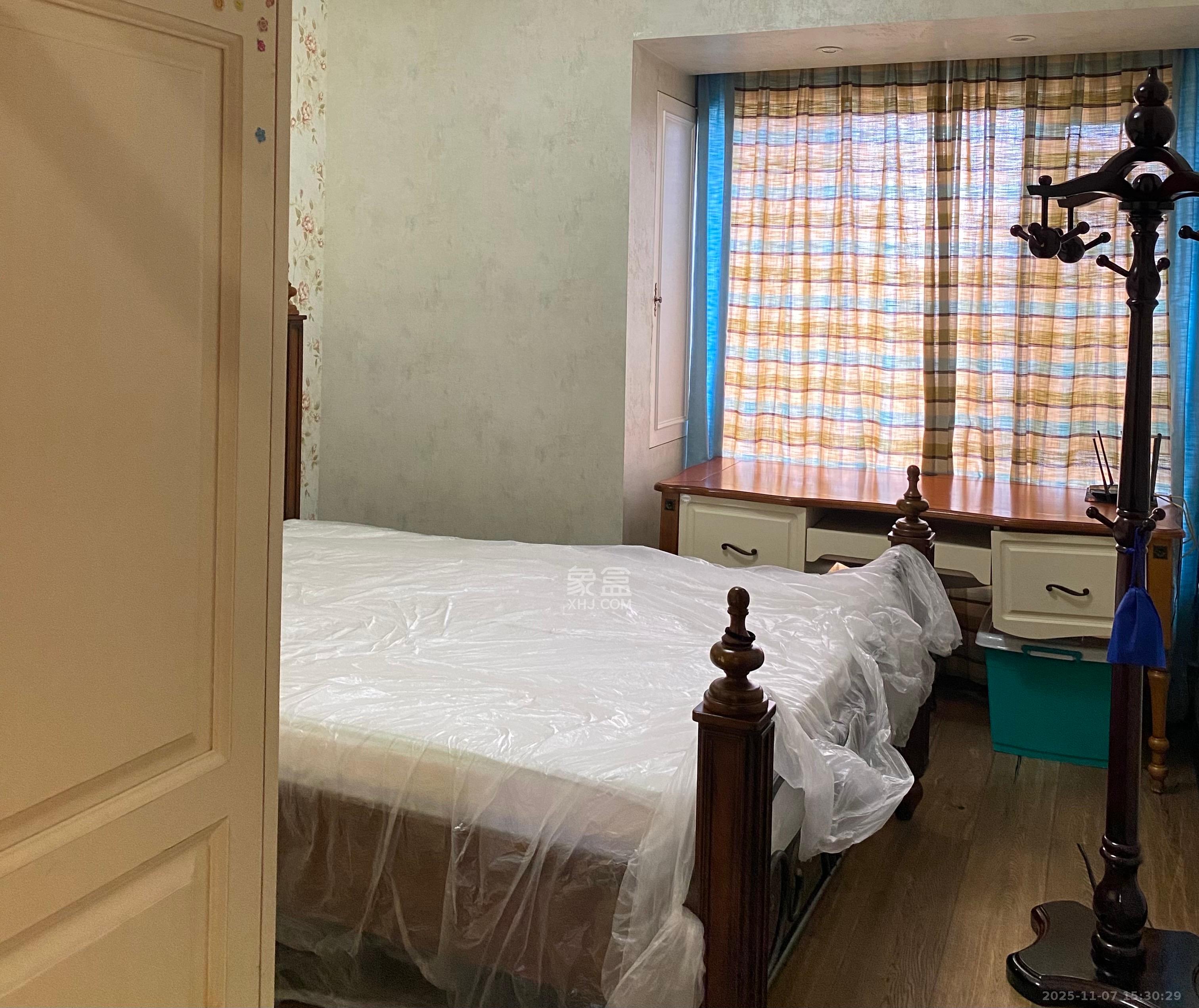 保利国际广场 4室2厅2卫 8000.0元/月 保利国际广场 4室2厅2卫 8000.0元/月室内图