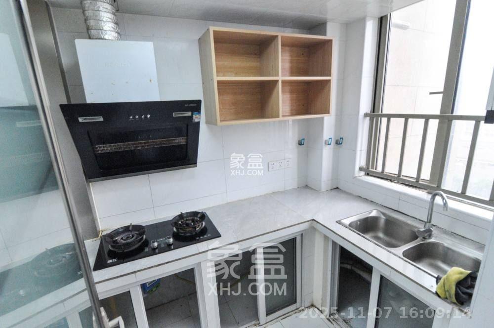 梅溪湖金茂悦（金悦雅苑）  4室2厅2卫    3300.0元/月室内图