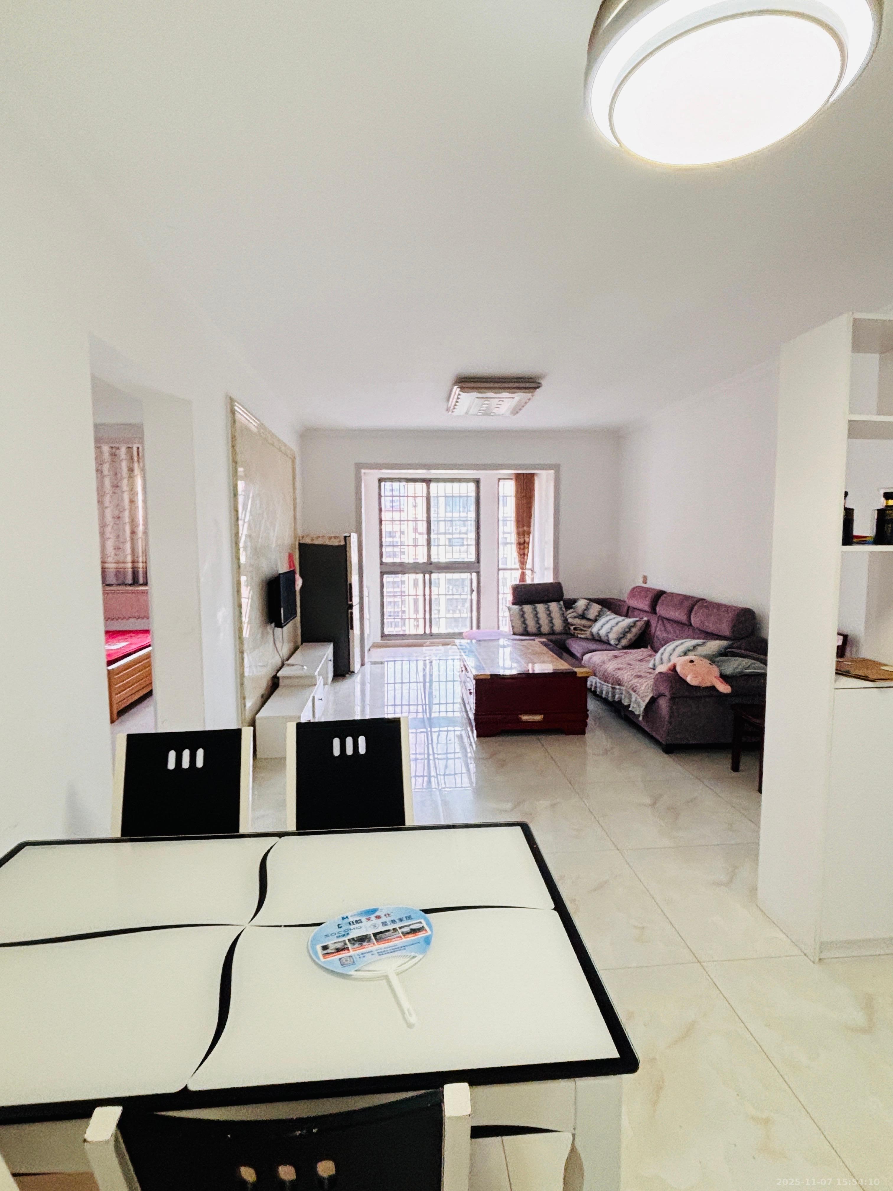 和润园一、二期  2室1厅1卫    1800.0元/月