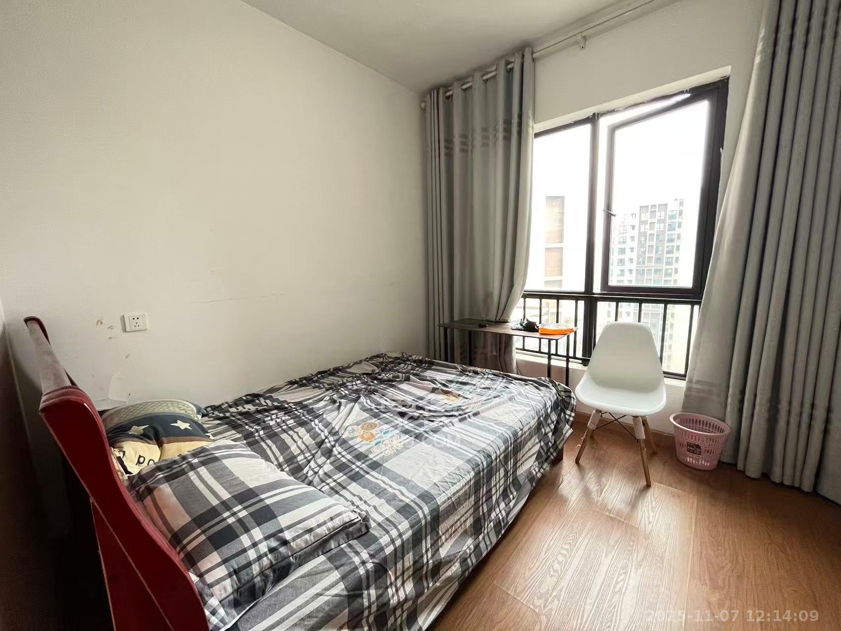 达美D6区  3室2厅2卫    2500.0元/月室内图