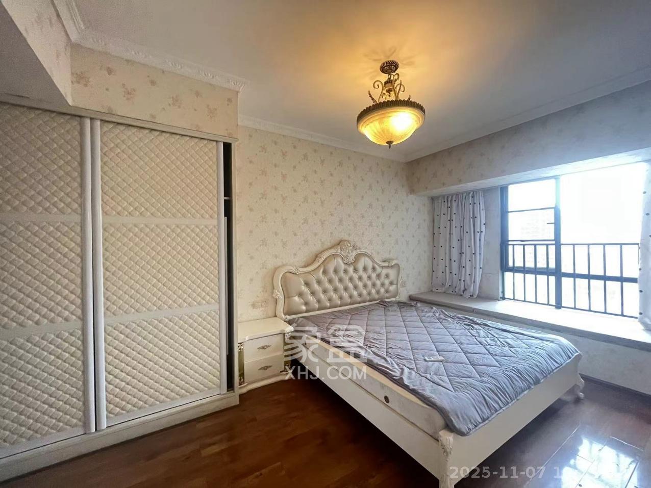 兰亭优壳（隽峰苑）  3室2厅1卫    2700.0元/月室内图