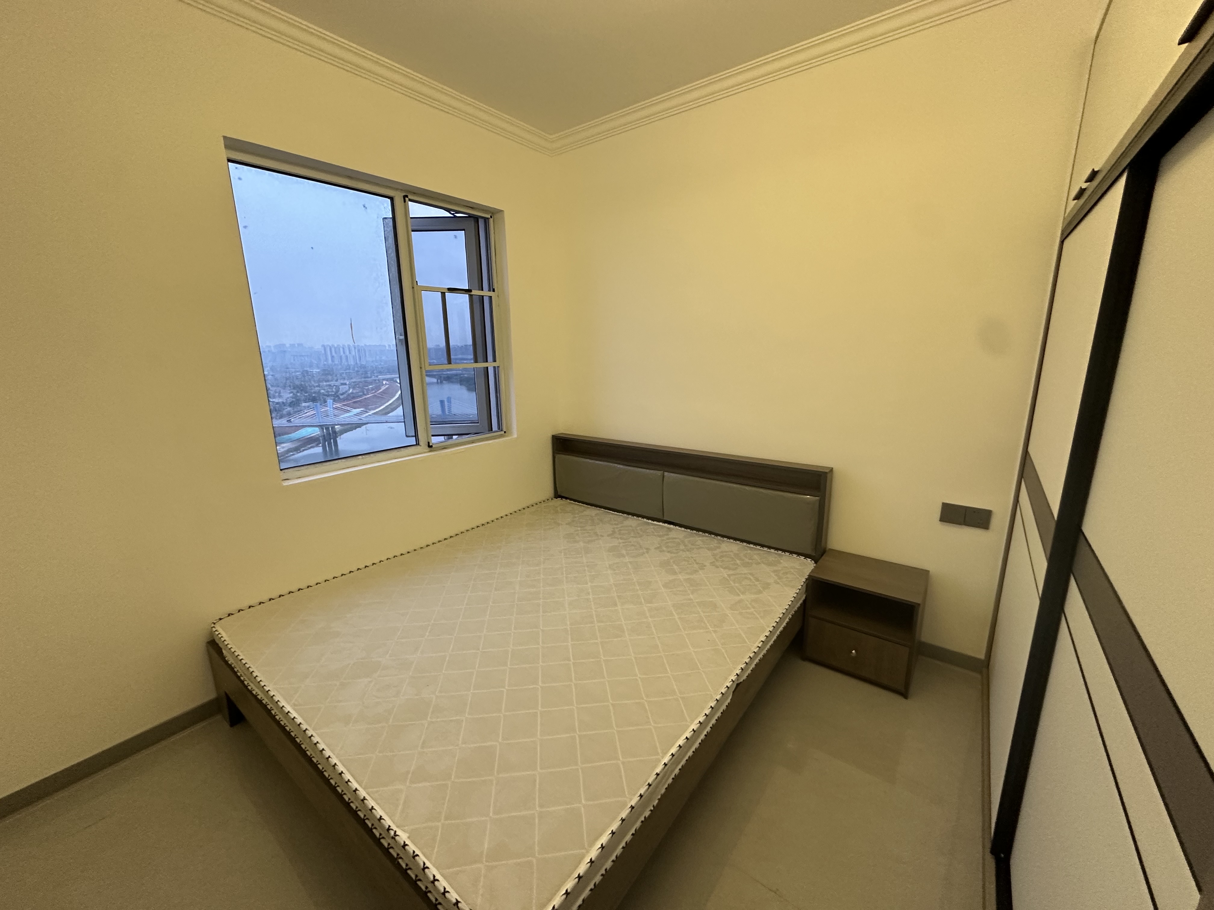 和景家园二期  2室1厅1卫    1800.0元/月户型图