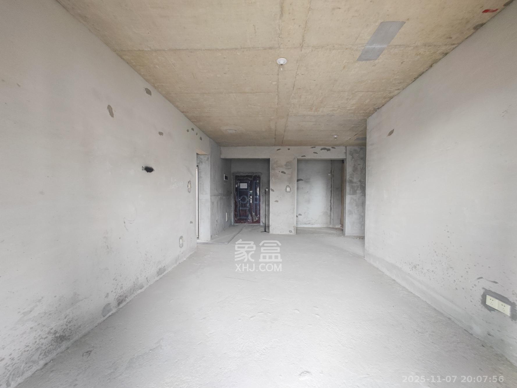 云开壹品樾玺  3室2厅2卫    96.0万