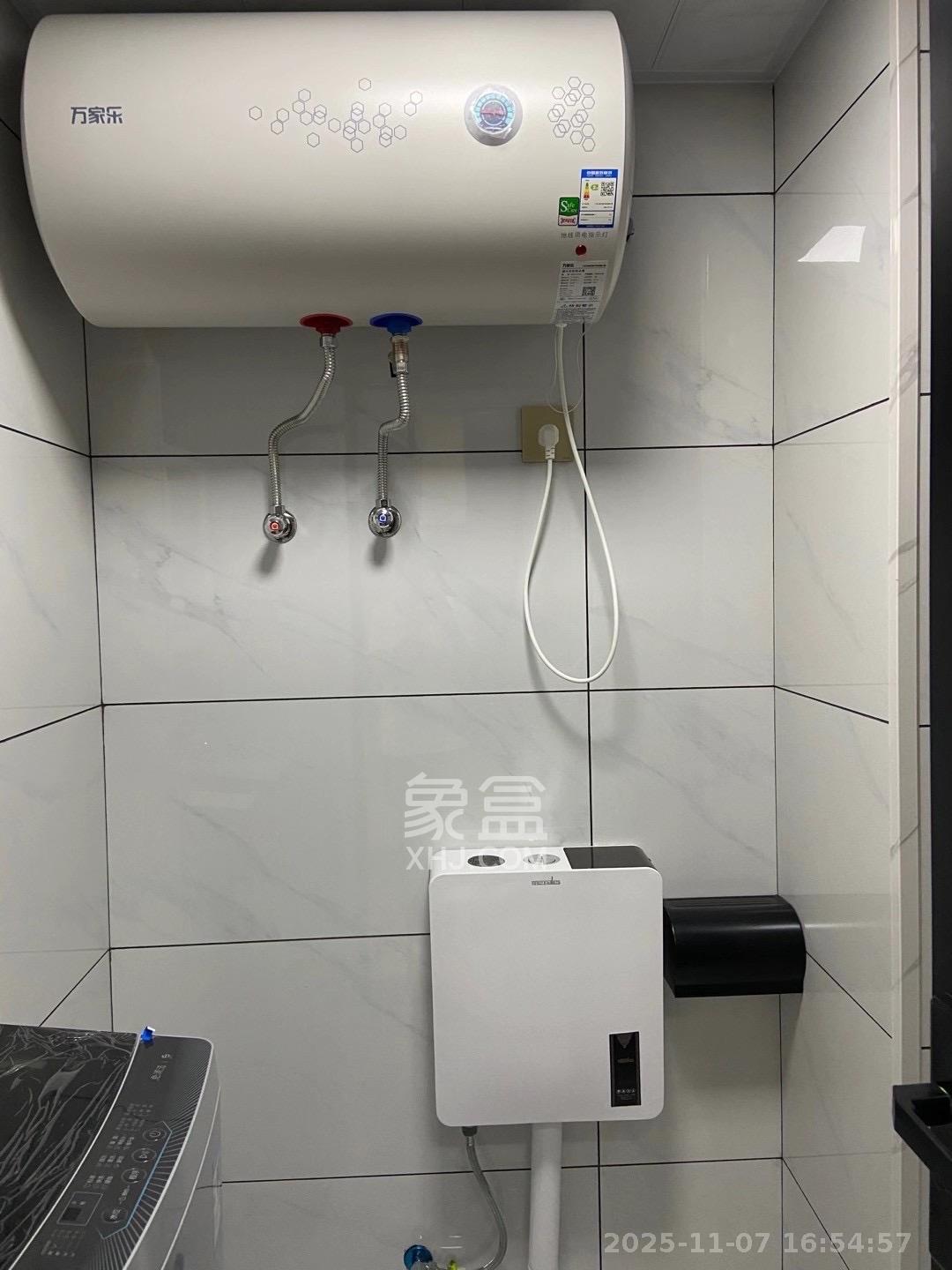 中南国际眼镜城（中伟商业中心）  1室1厅1卫    1200.0元/月室内图