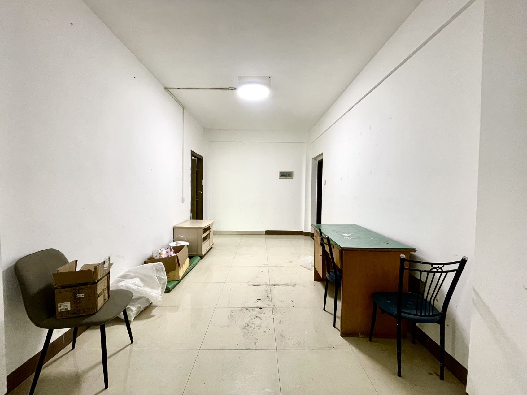 滨江温泉花园  3室2厅2卫    122.0万