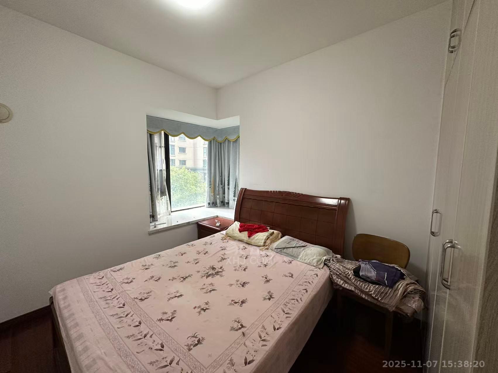 美的翰城  4室2厅2卫    2200.0元/月室内图