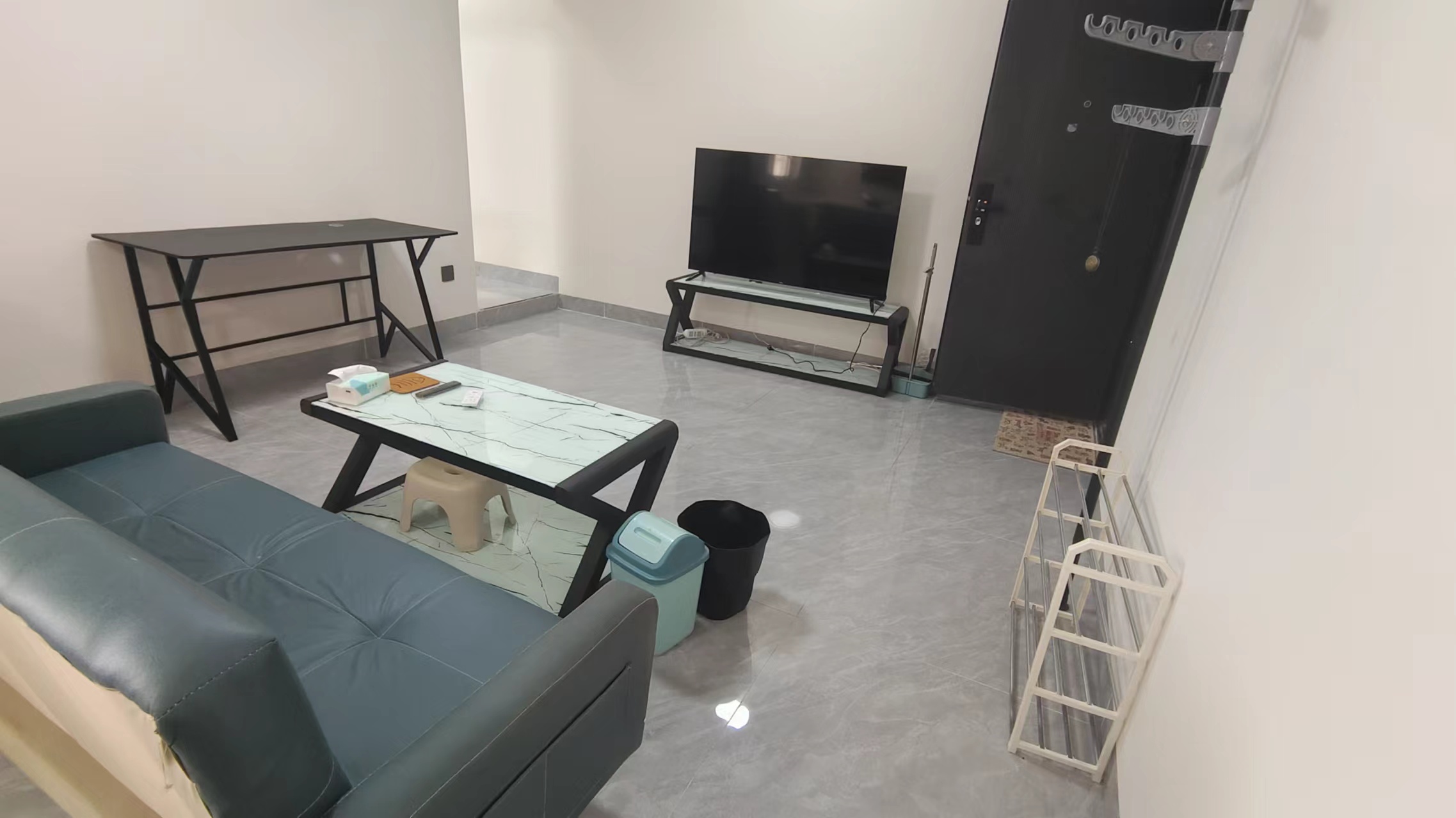 都市庭苑  1室1厅1卫    2300.0元/月室内图