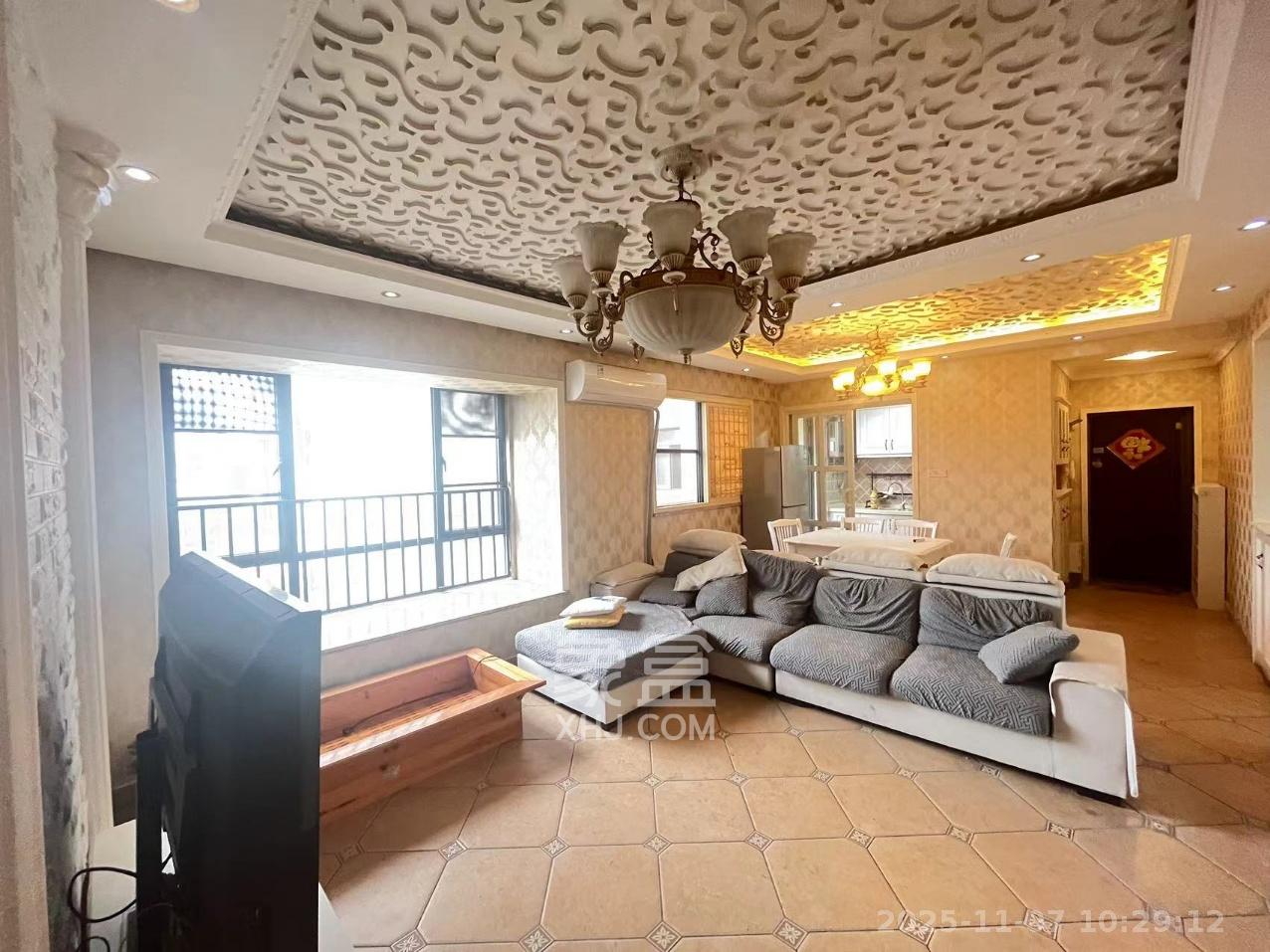 兰亭优壳（隽峰苑）  3室2厅1卫    2700.0元/月室内图