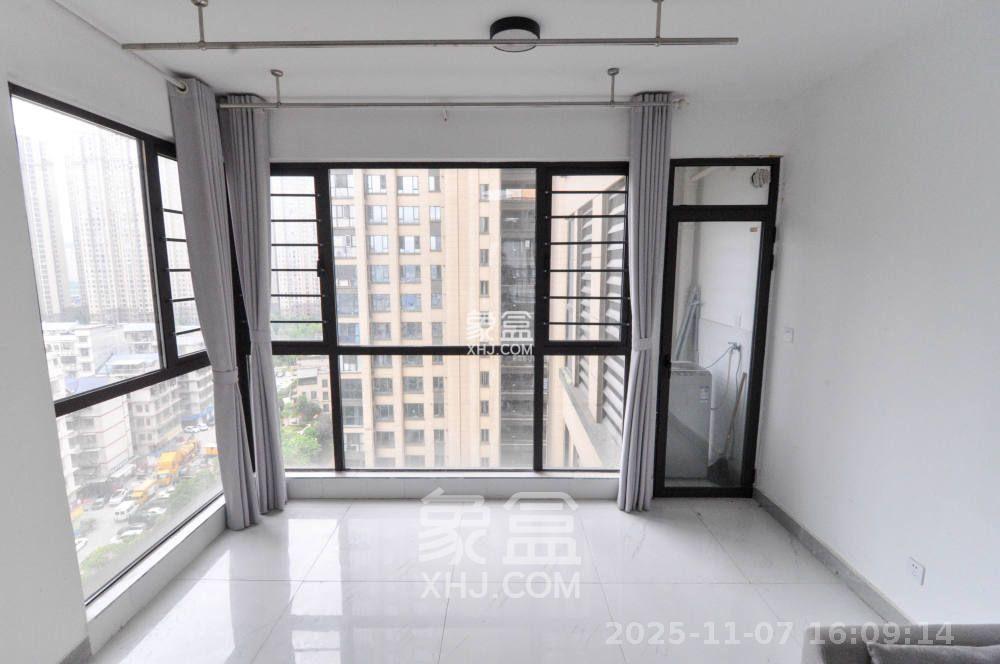 梅溪湖金茂悦（金悦雅苑）  4室2厅2卫    3300.0元/月室内图