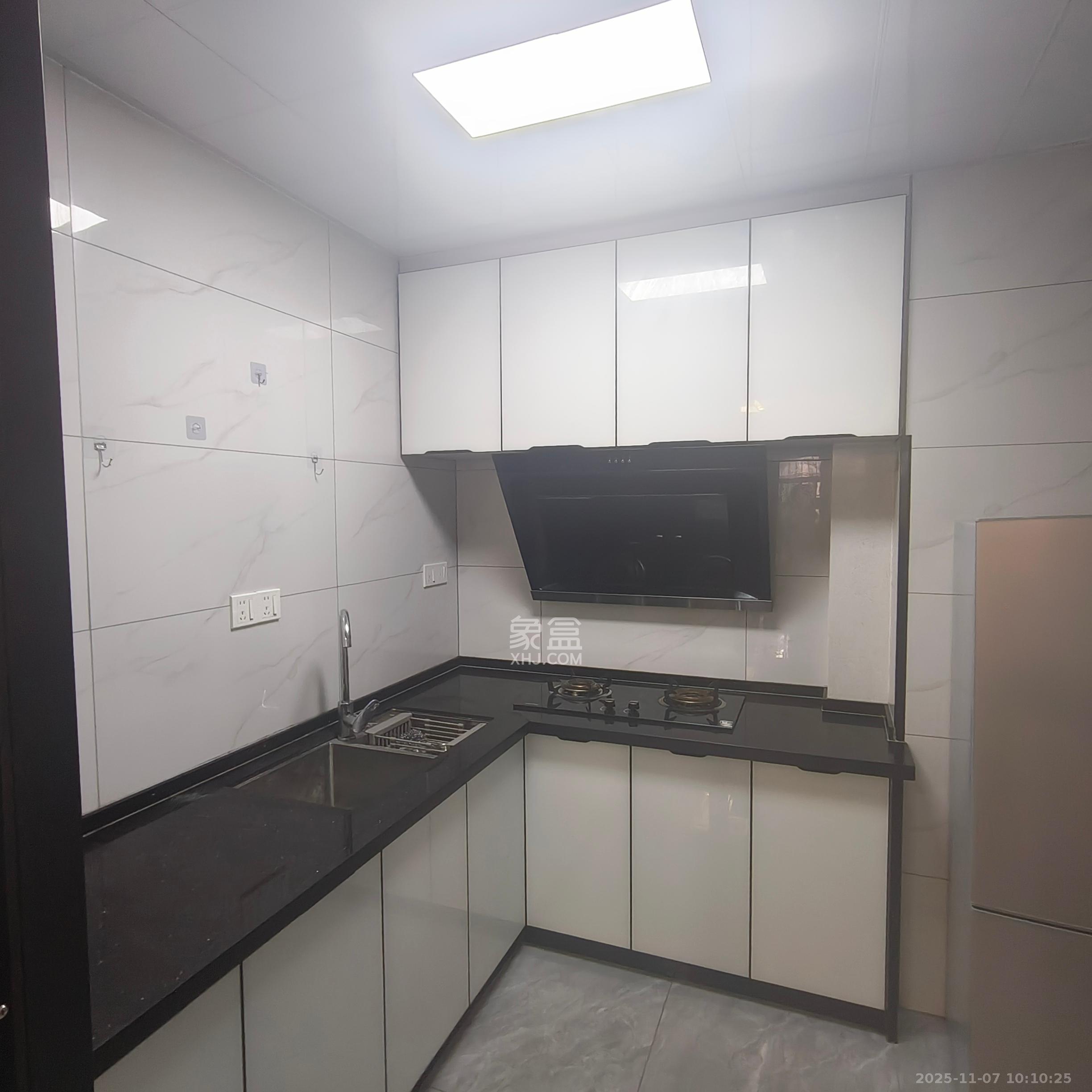 和润园三期 2室1厅1卫 2100.0元/月 和润园三期 2室1厅1卫 2100.0元/月室内图