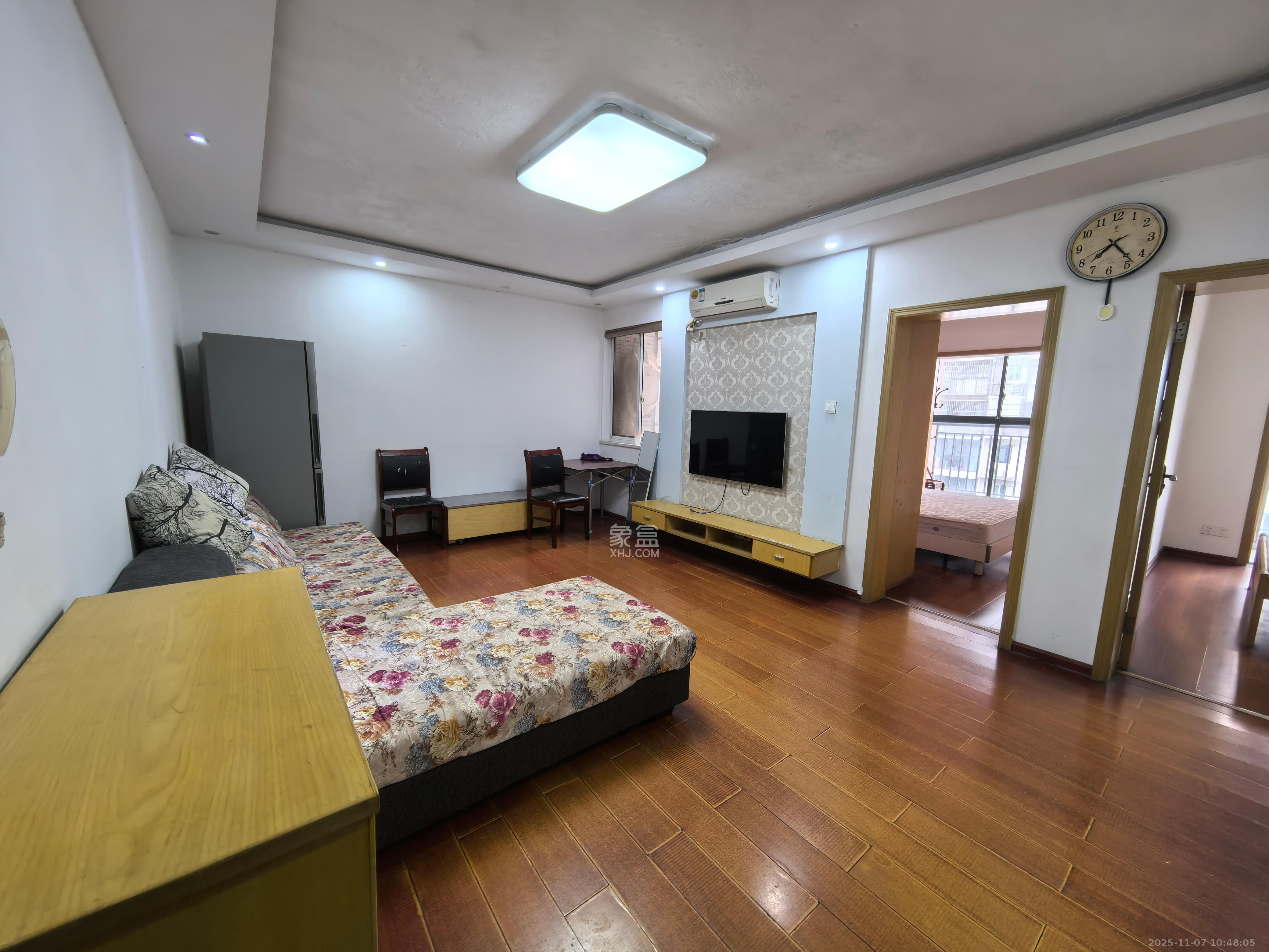 天凯东苑  2室1厅1卫    1600.0元/月