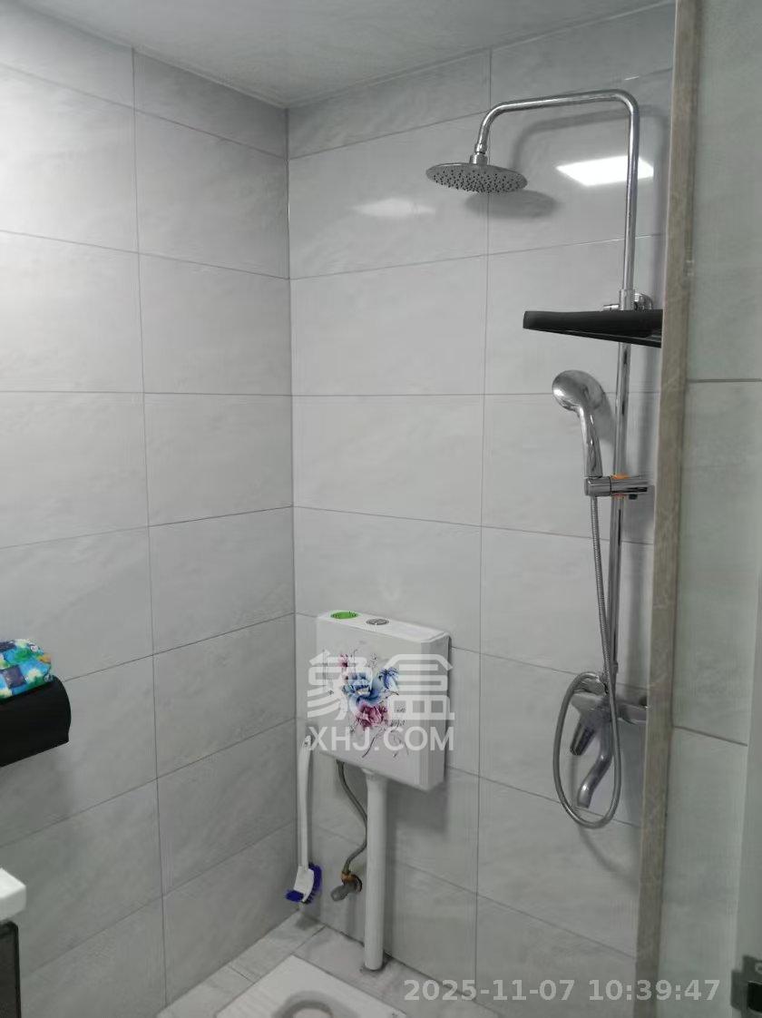 龙湖湘江星座（祺鑫星座公寓）  1室1厅1卫    1500.0元/月室内图