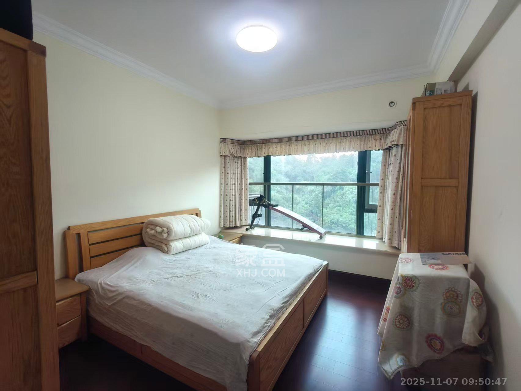 恒大城  3室2厅2卫    2600.0元/月室内图