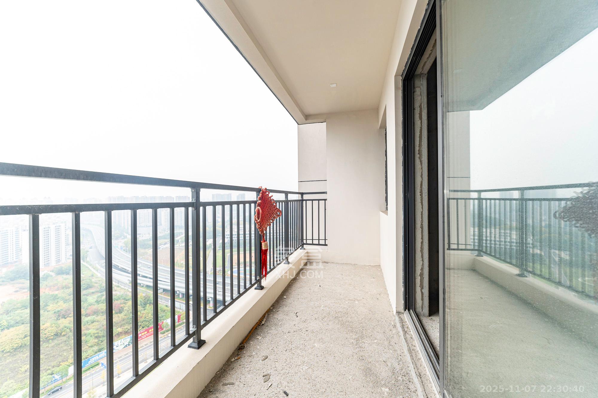 和顺府 4室2厅2卫 108.0万 和顺府 4室2厅2卫 108.0万阳台