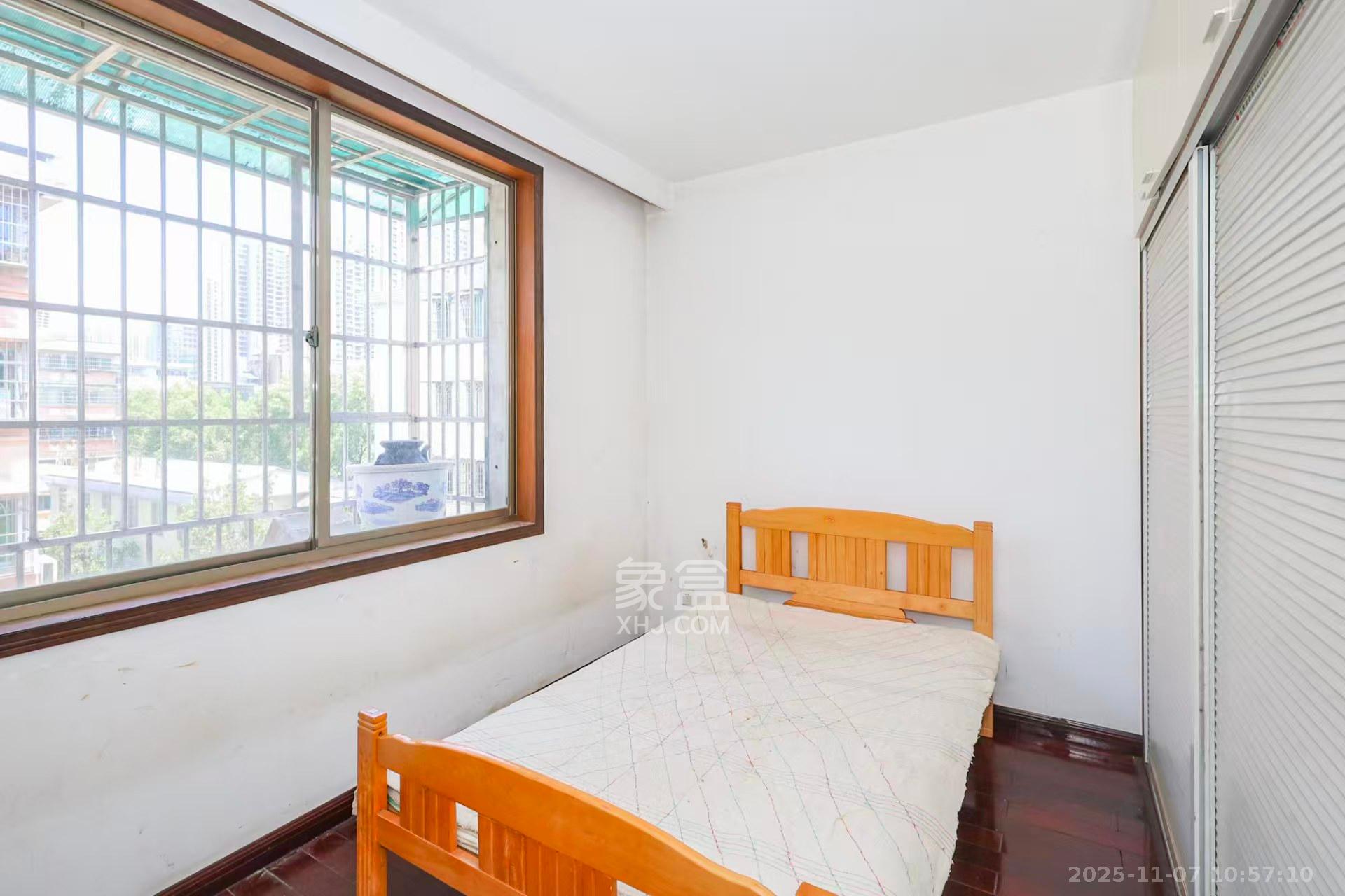 桔洲新苑(观沙岭) 3室2厅2卫 2200.0元/月 桔洲新苑(观沙岭) 3室2厅2卫 2200.0元/月室内图