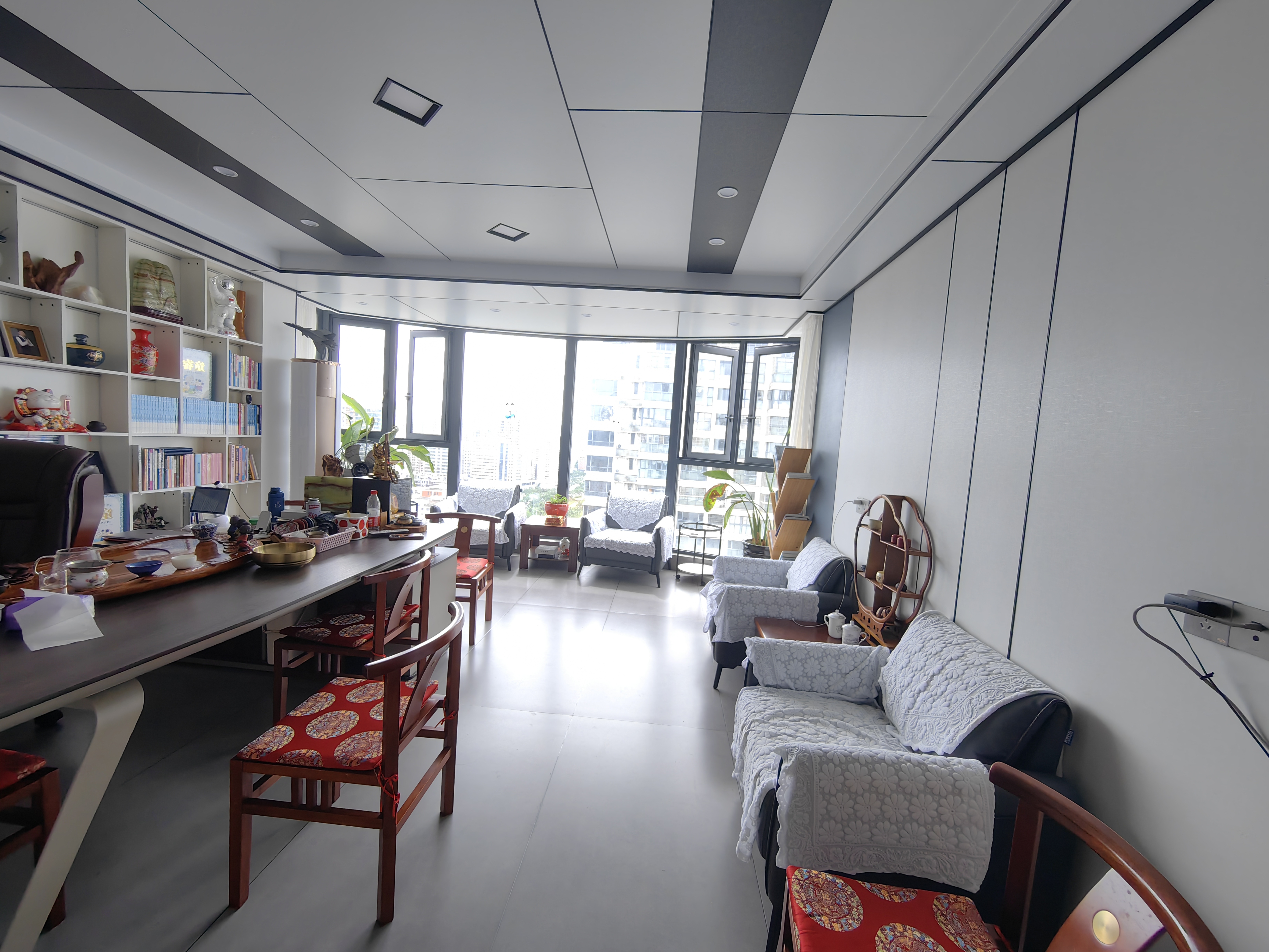 龙泉家园 4室2厅2卫 198.0万 龙泉家园 4室2厅2卫 198.0万室内图