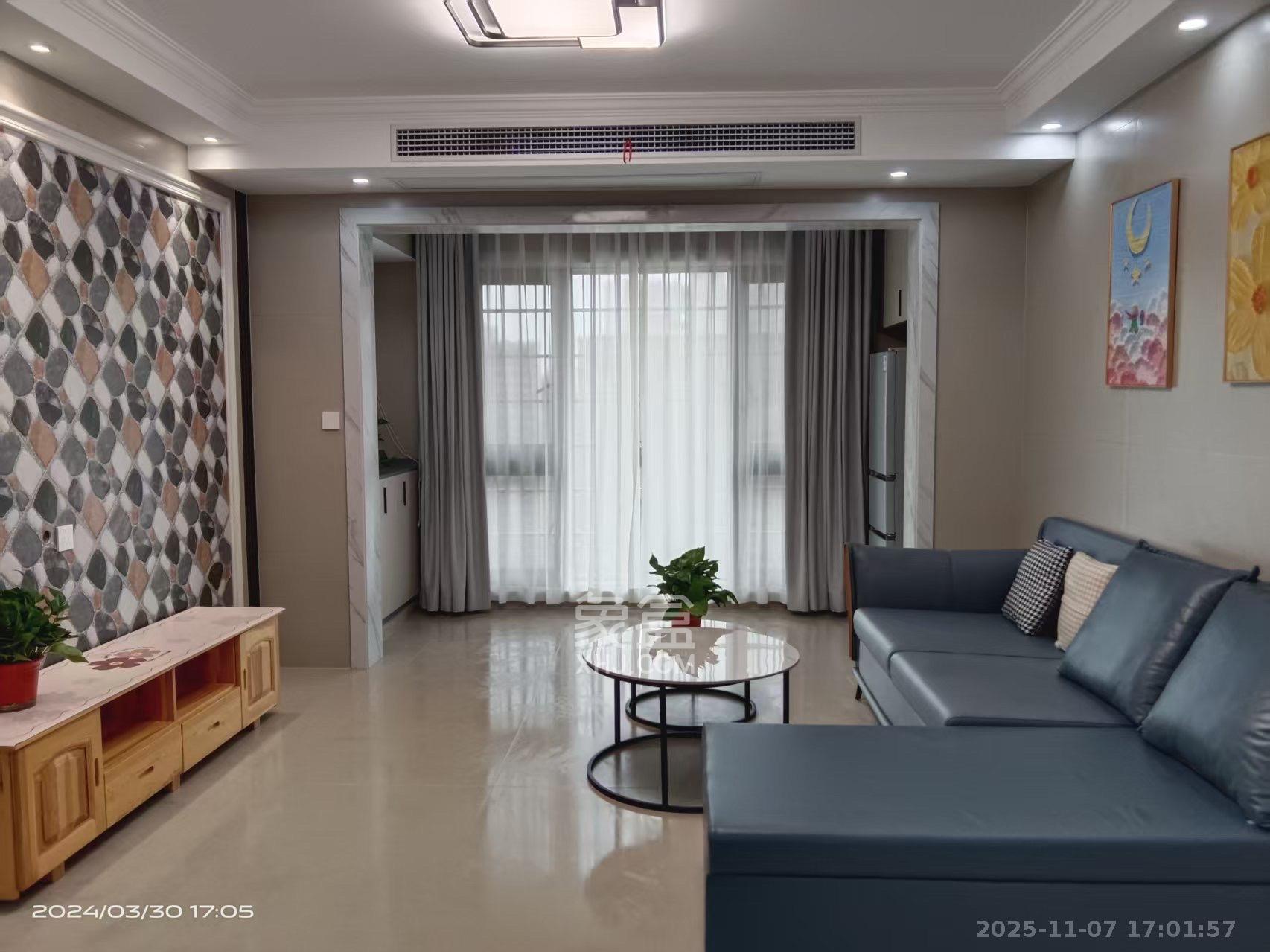 金塘家园  2室2厅1卫    2300.0元/月室内图