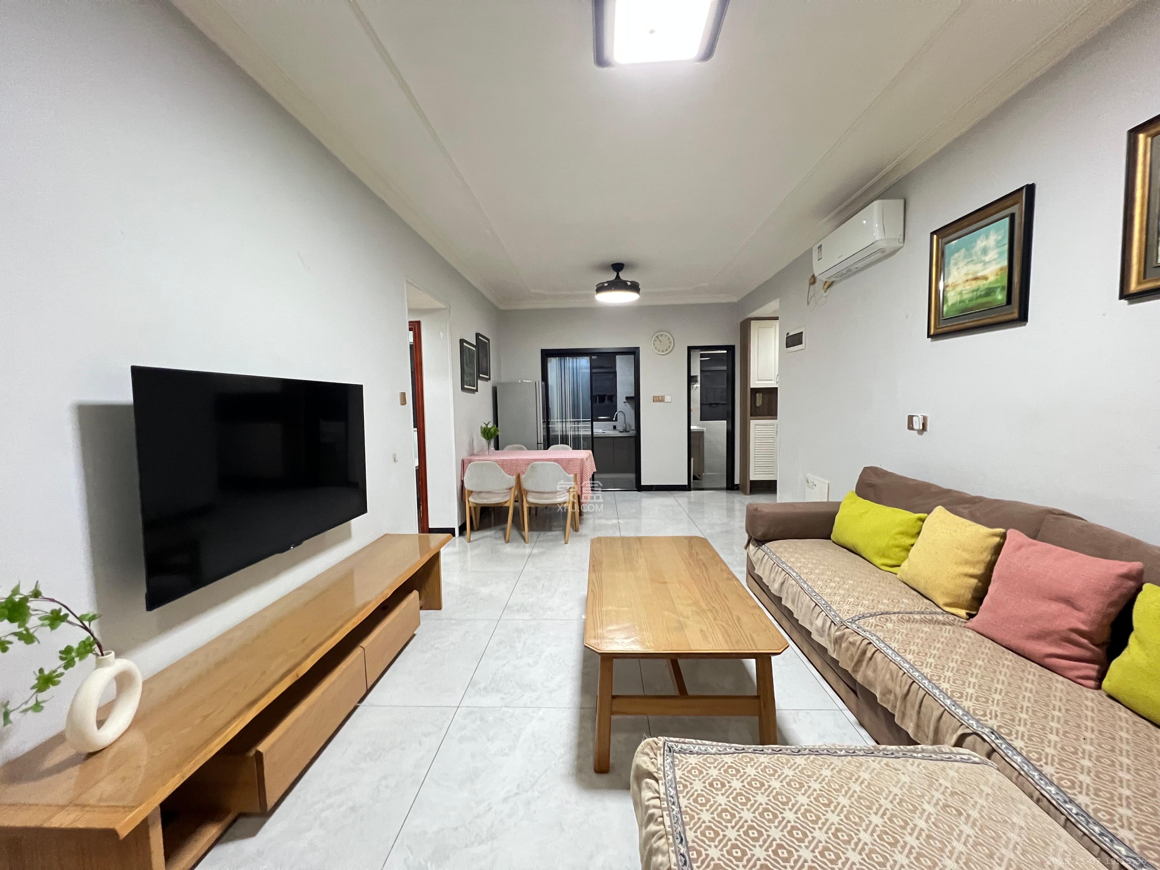 嘉雨兴园  2室1厅1卫    2800.0元/月室内图