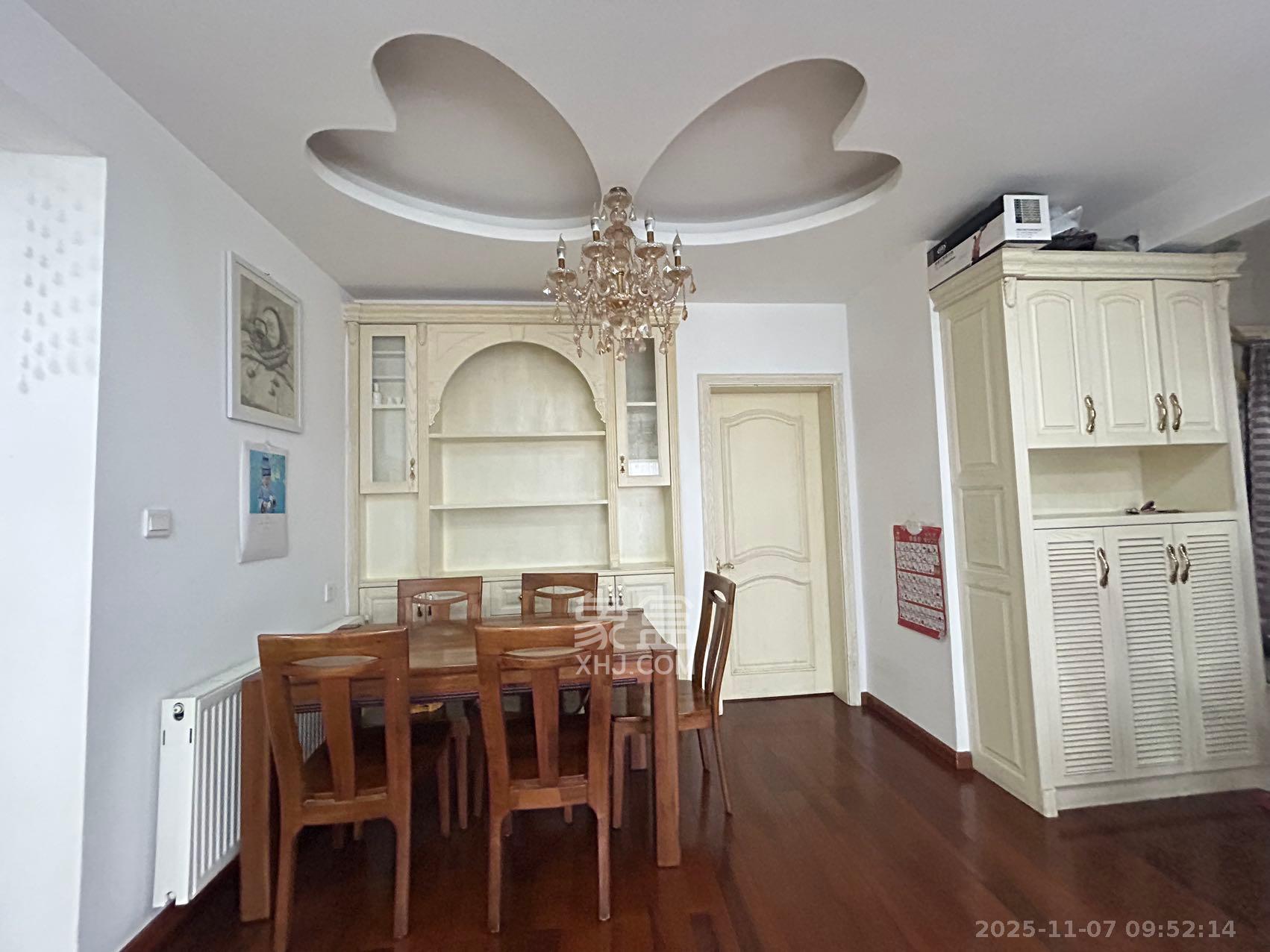 钱隆首府(福晟御园)  2室1厅2卫    3200.0元/月室内图