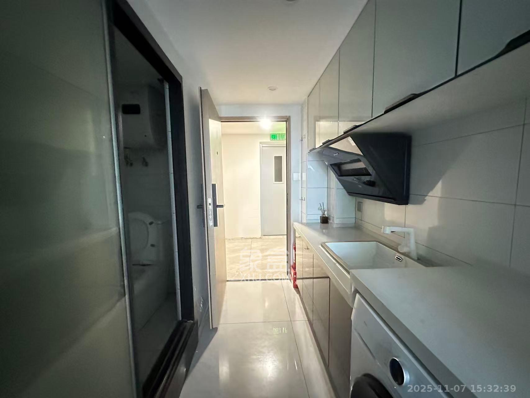 珠江花城好世界  1室0厅0卫    2000.0元/月室内图