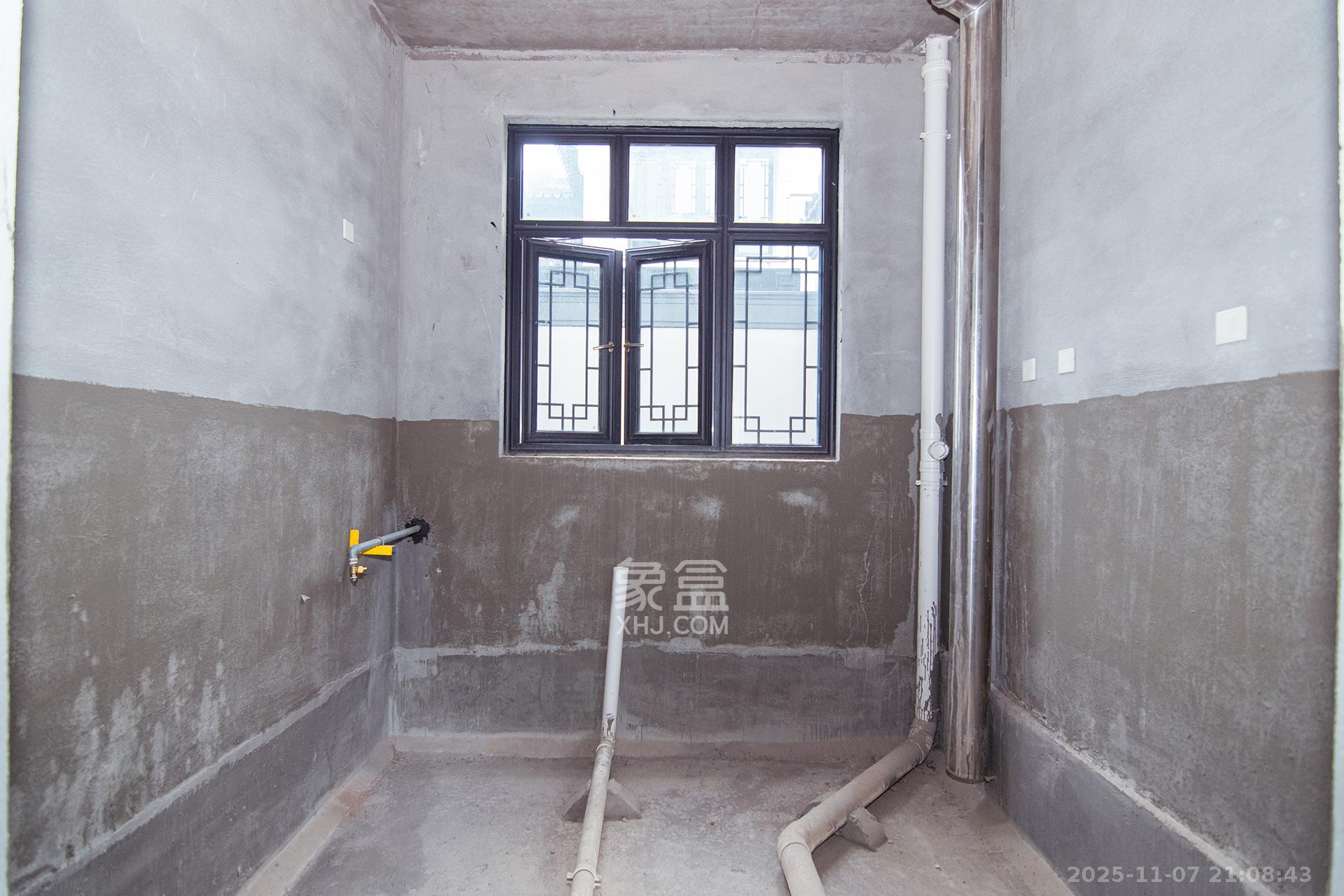 绿城高尔夫小镇 6室2厅4卫 390.0万 绿城高尔夫小镇 6室2厅4卫 390.0万厨房