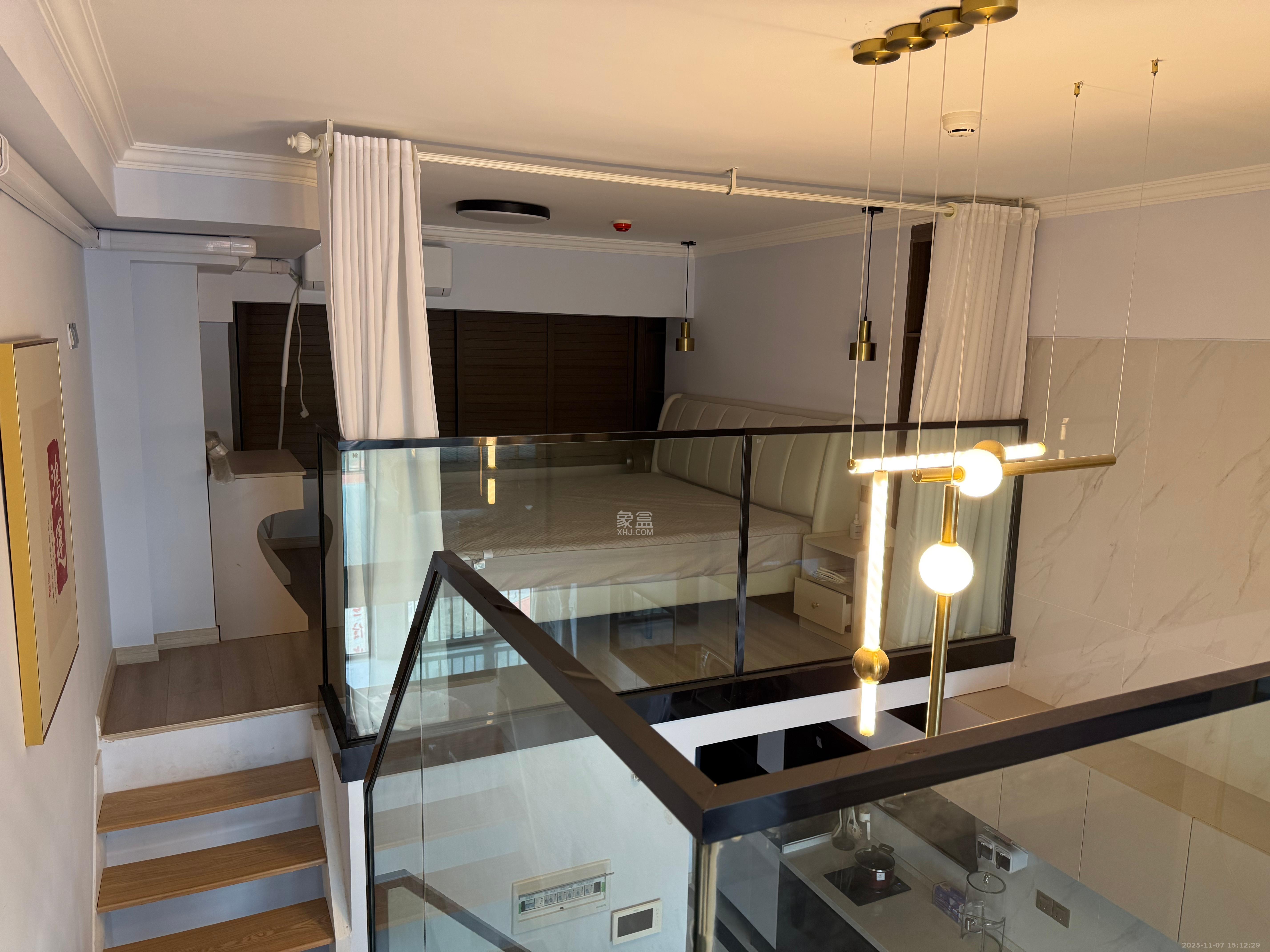 湘一书香里 1室1厅1卫 2200.0元/月 湘一书香里 1室1厅1卫 2200.0元/月室内图