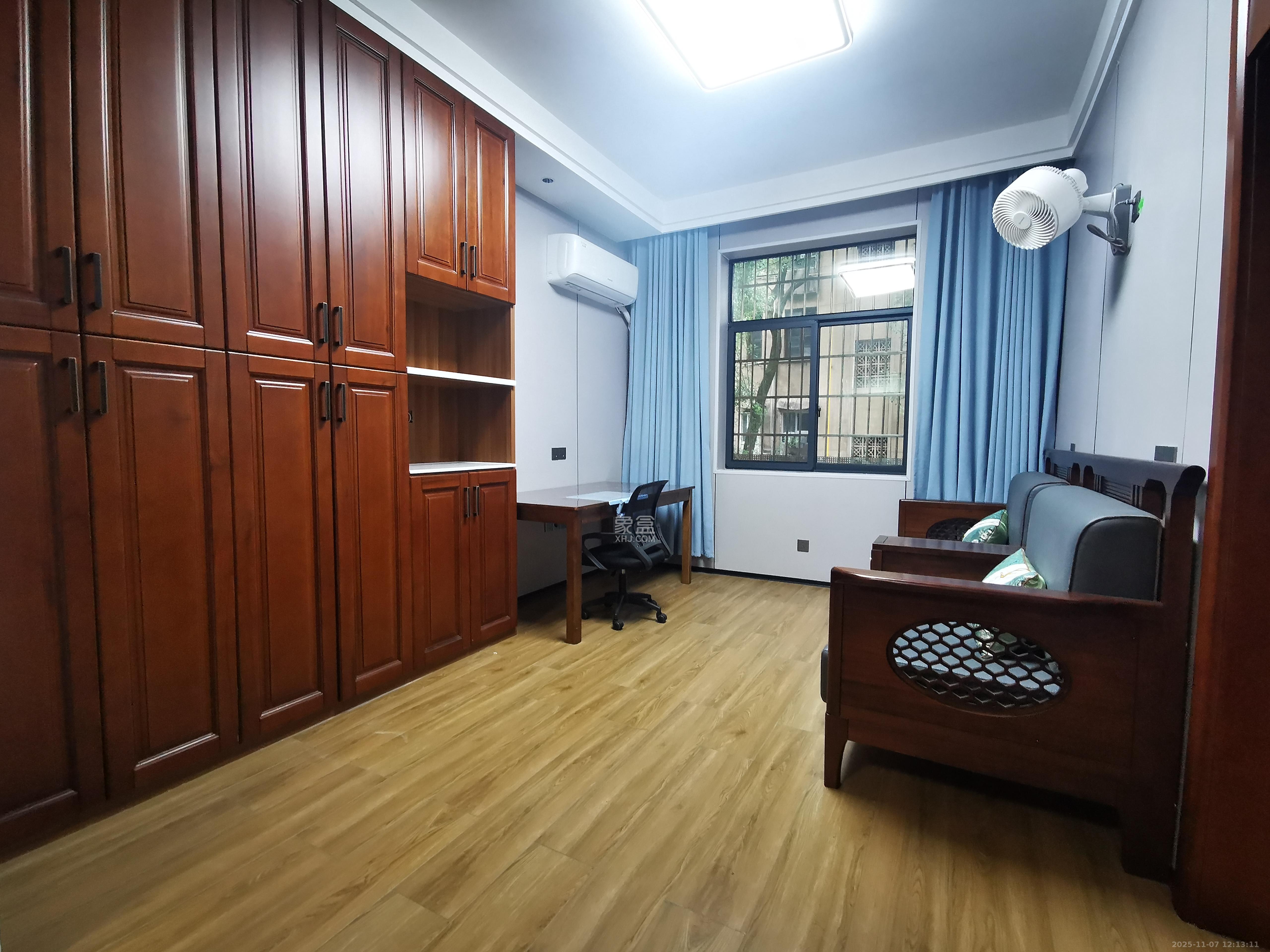 省水院宿舍 2室2厅1卫 3000.0元/月 省水院宿舍 2室2厅1卫 3000.0元/月室内图