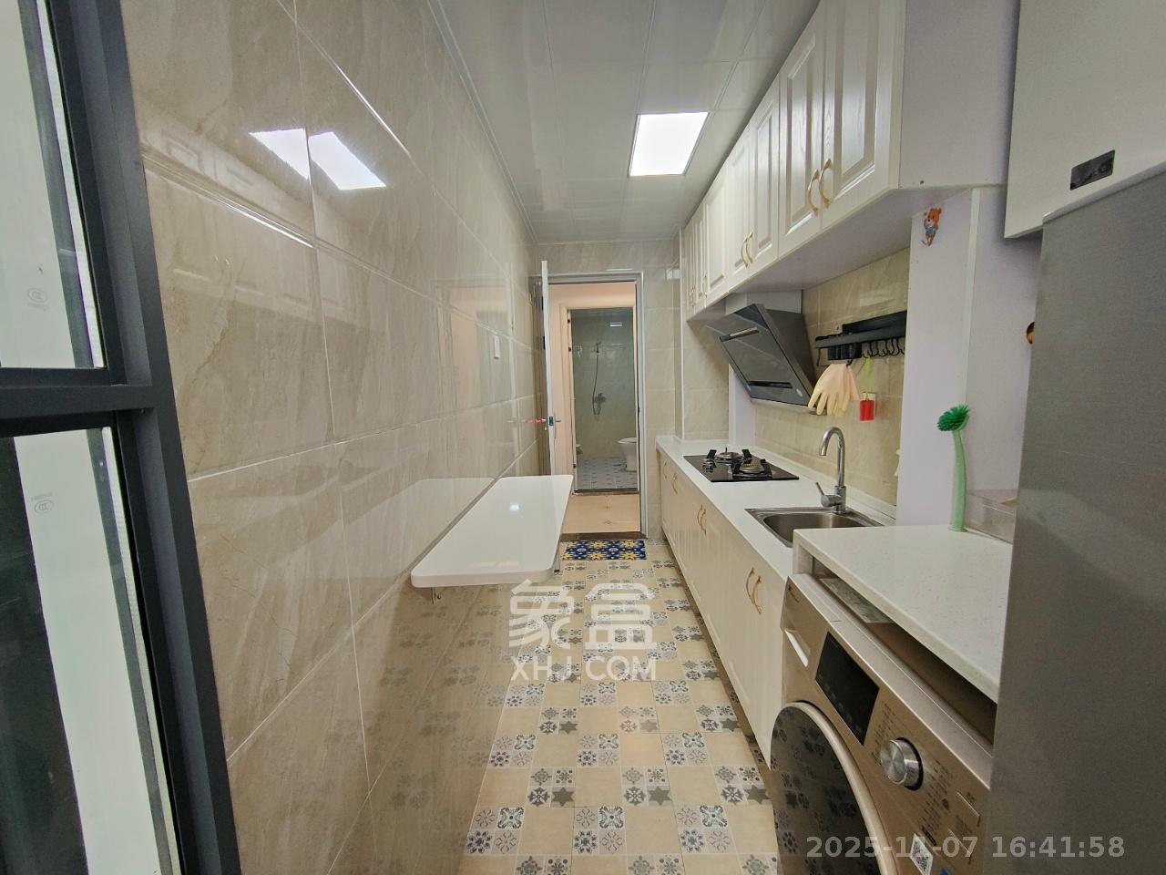 北辰三角洲E3区 1室1厅1卫 2500.0元/月 北辰三角洲E3区 1室1厅1卫 2500.0元/月室内图