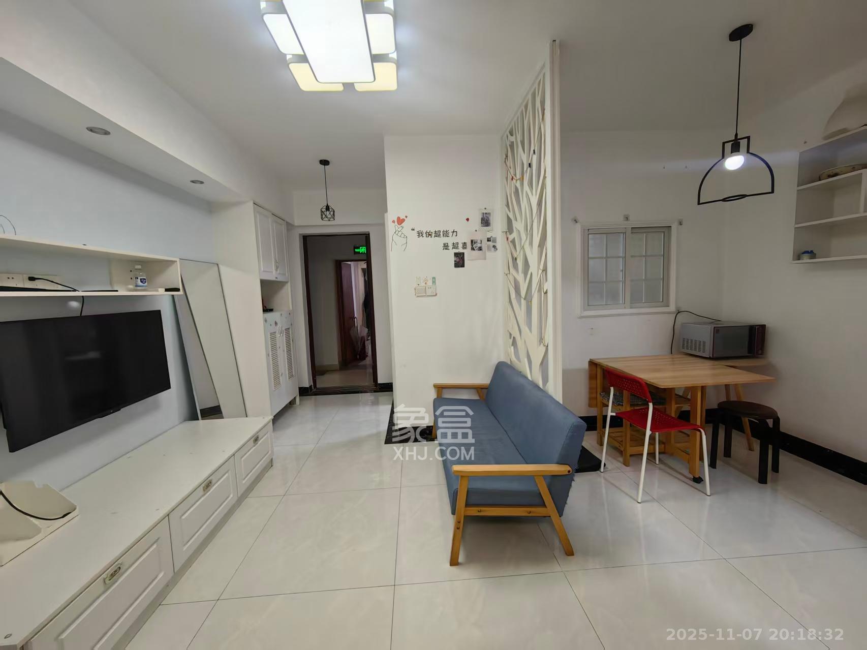 第六都(陆都小区) 1室1厅1卫 1800.0元/月 第六都(陆都小区) 1室1厅1卫 1800.0元/月室内图