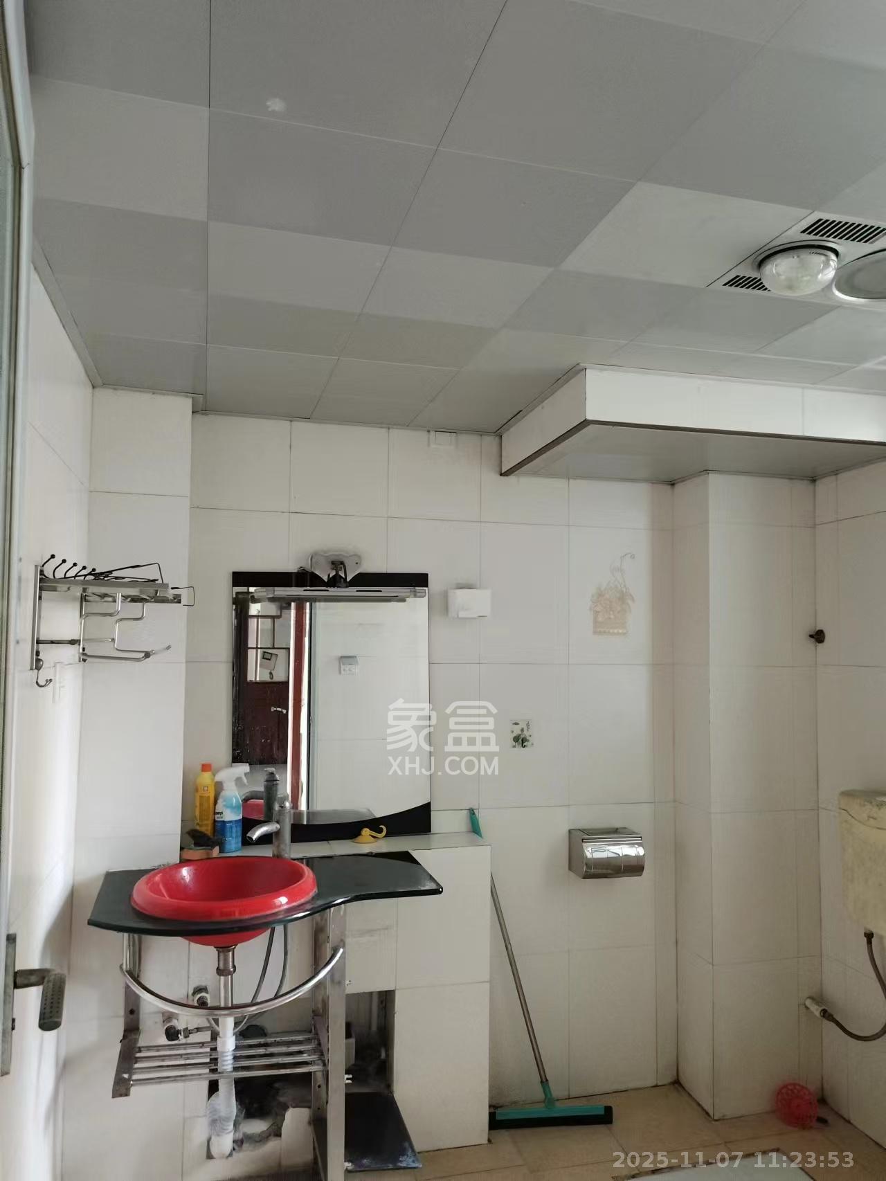 圆梦完美生活 2室2厅1卫 1500.0元/月 圆梦完美生活 2室2厅1卫 1500.0元/月室内图