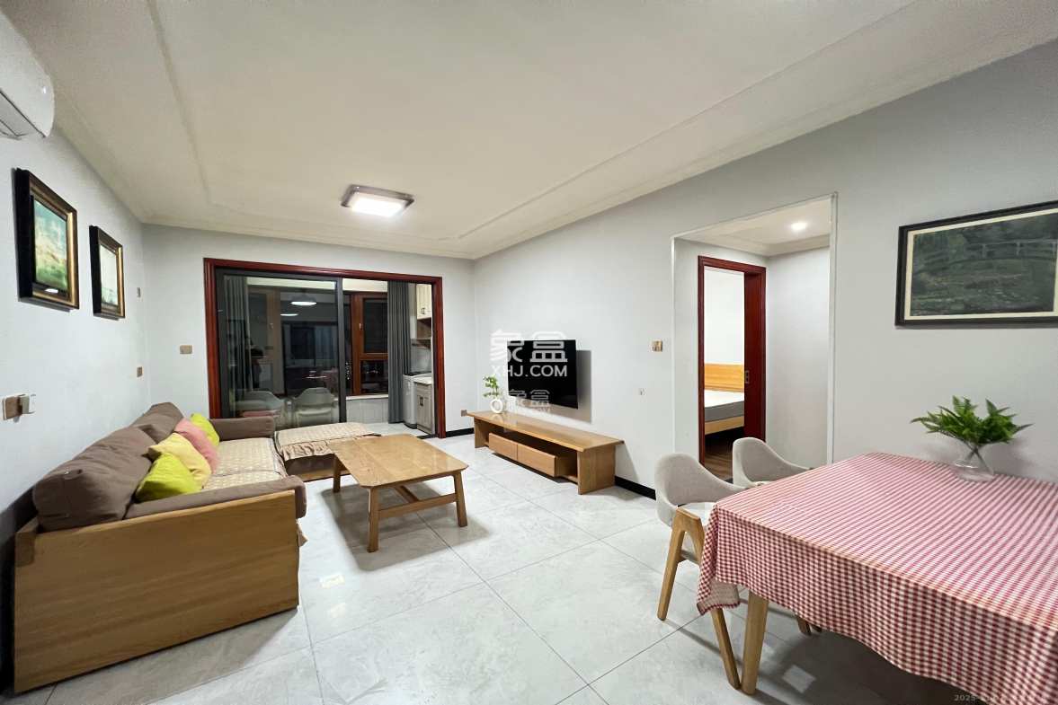 嘉雨兴园 2室1厅1卫 2800.0元/月 嘉雨兴园 2室1厅1卫 2800.0元/月室内图