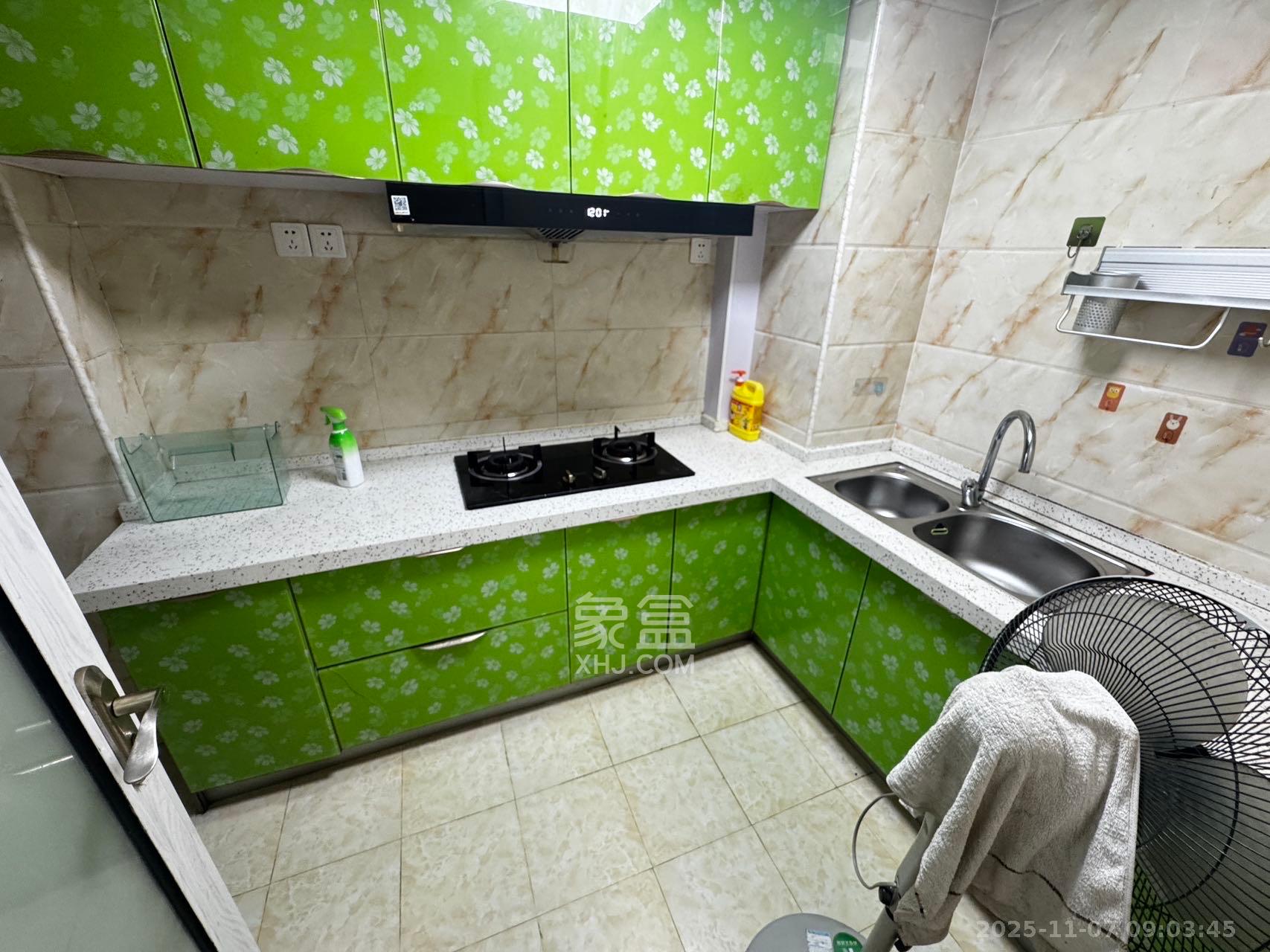 润和之悦（金泽园）  2室2厅1卫    1400.0元/月室内图