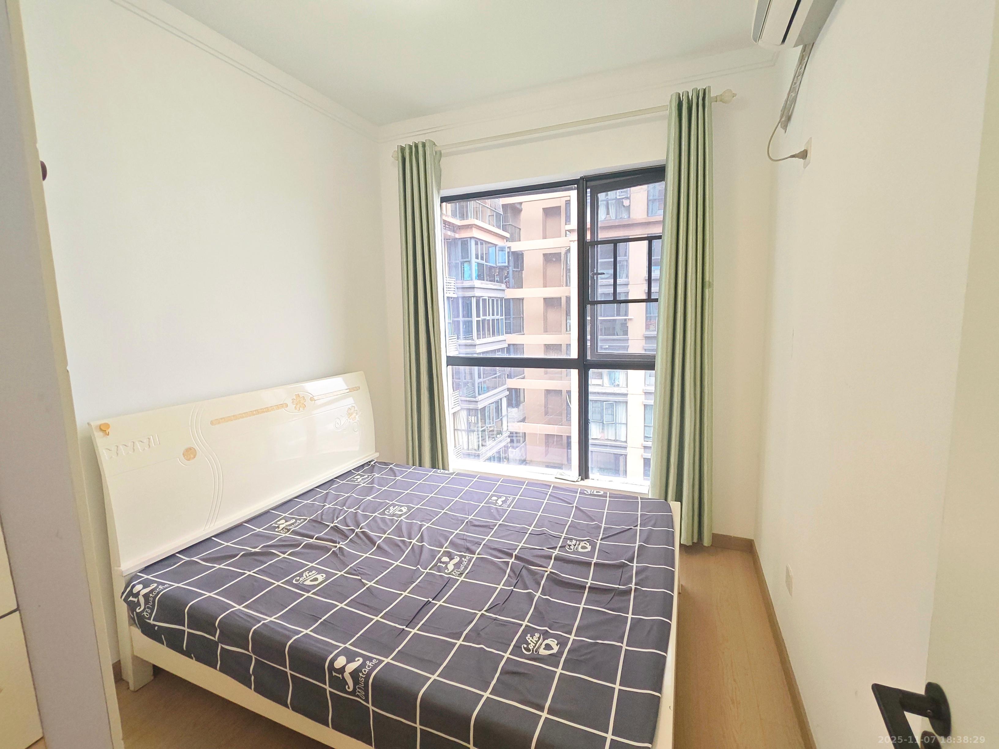 振业城二期 1室2厅2卫 3200.0元/月 振业城二期 1室2厅2卫 3200.0元/月室内图