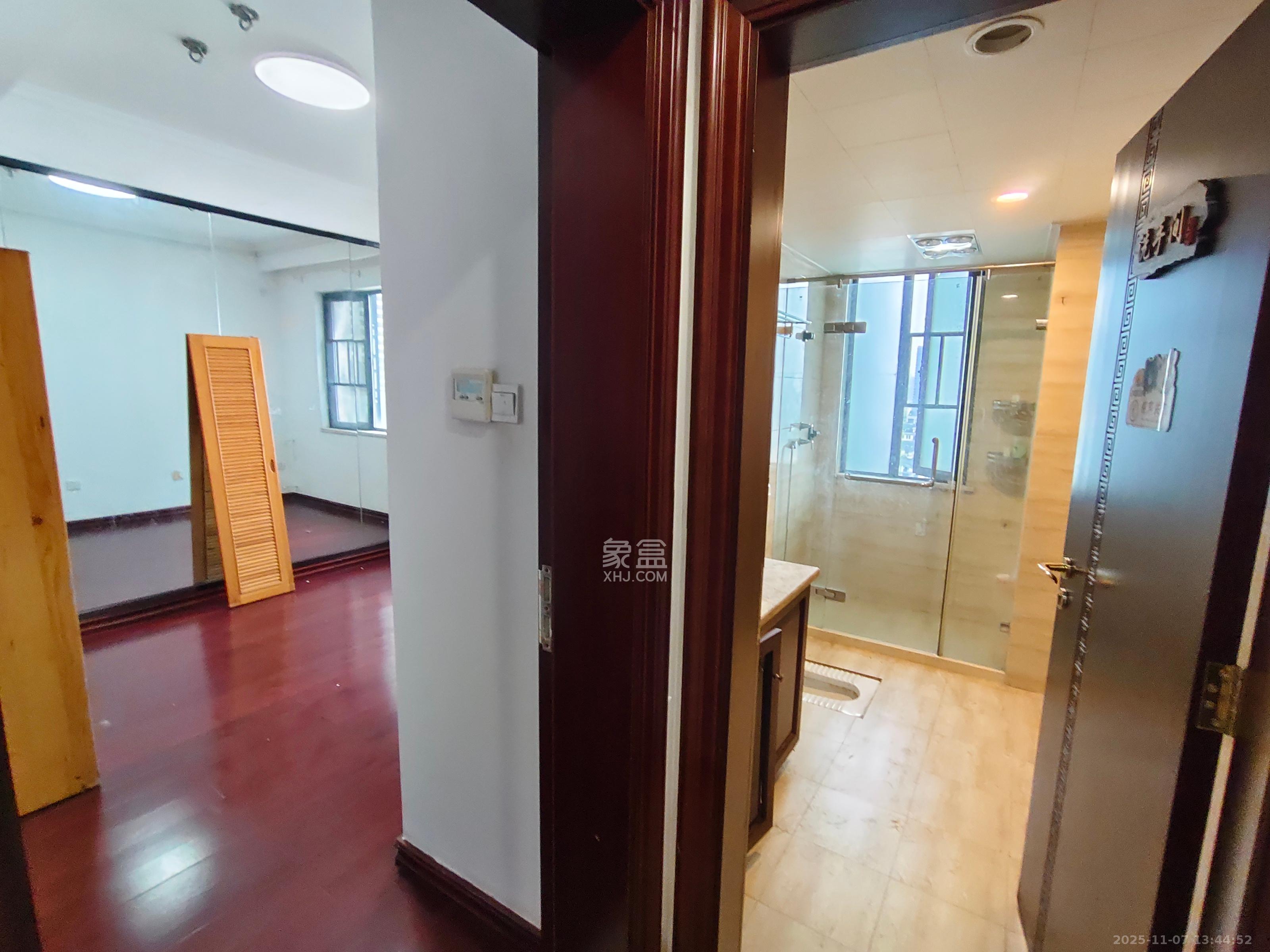 茂华禧都会 4室2厅1卫 4500.0元/月 茂华禧都会 4室2厅1卫 4500.0元/月室内图