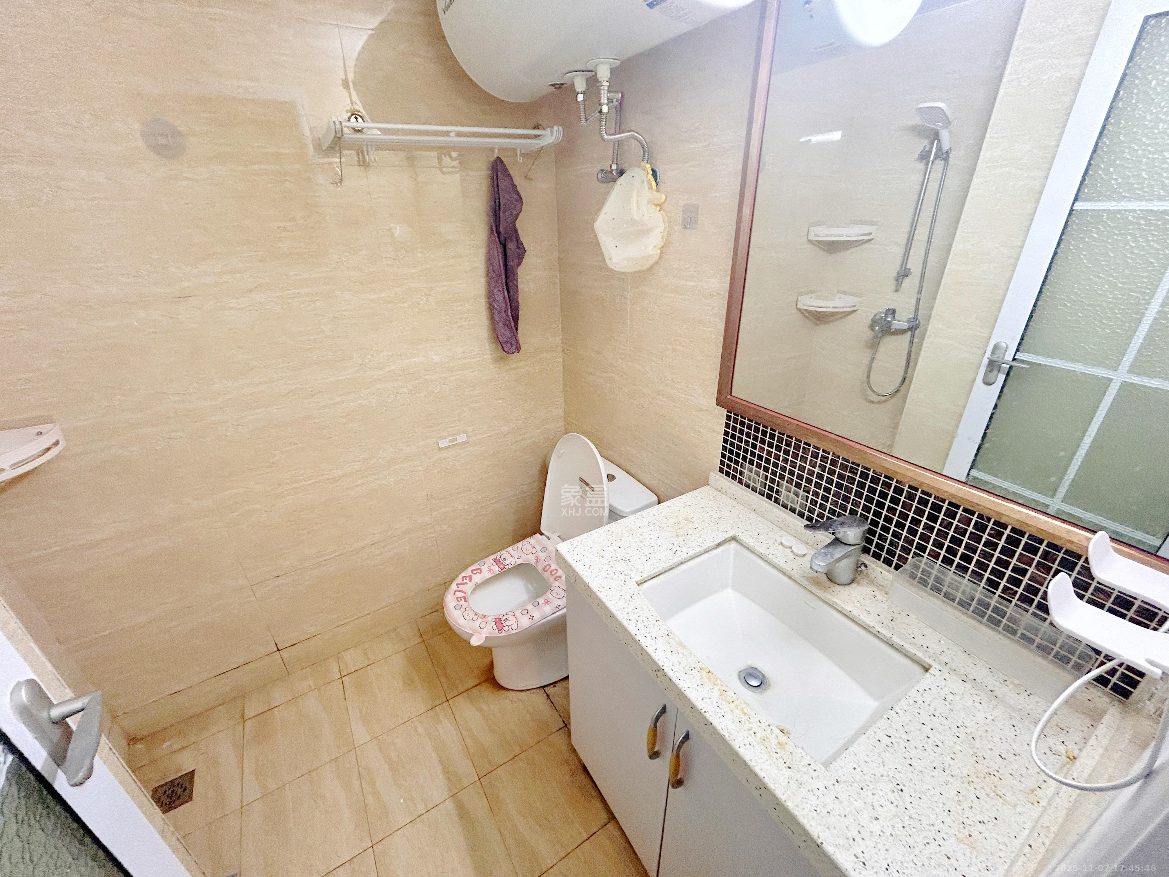 五江天街北区  1室1厅1卫    1200.0元/月室内图