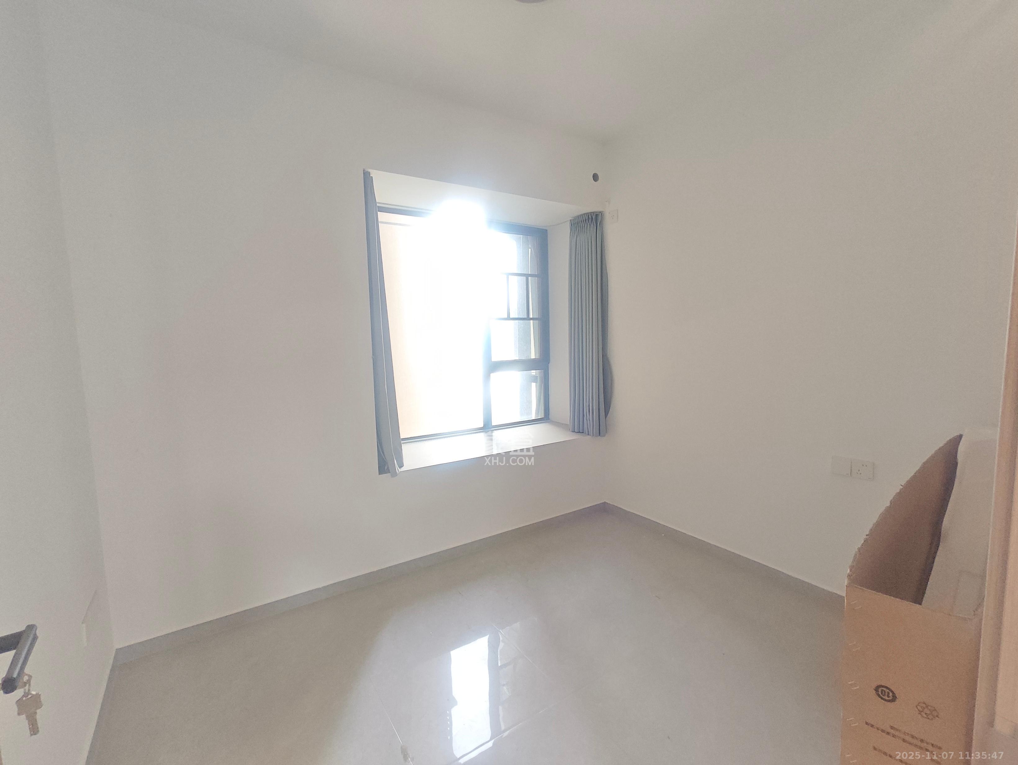 岭福家苑（天心佳苑）  3室2厅2卫    3600.0元/月室内图