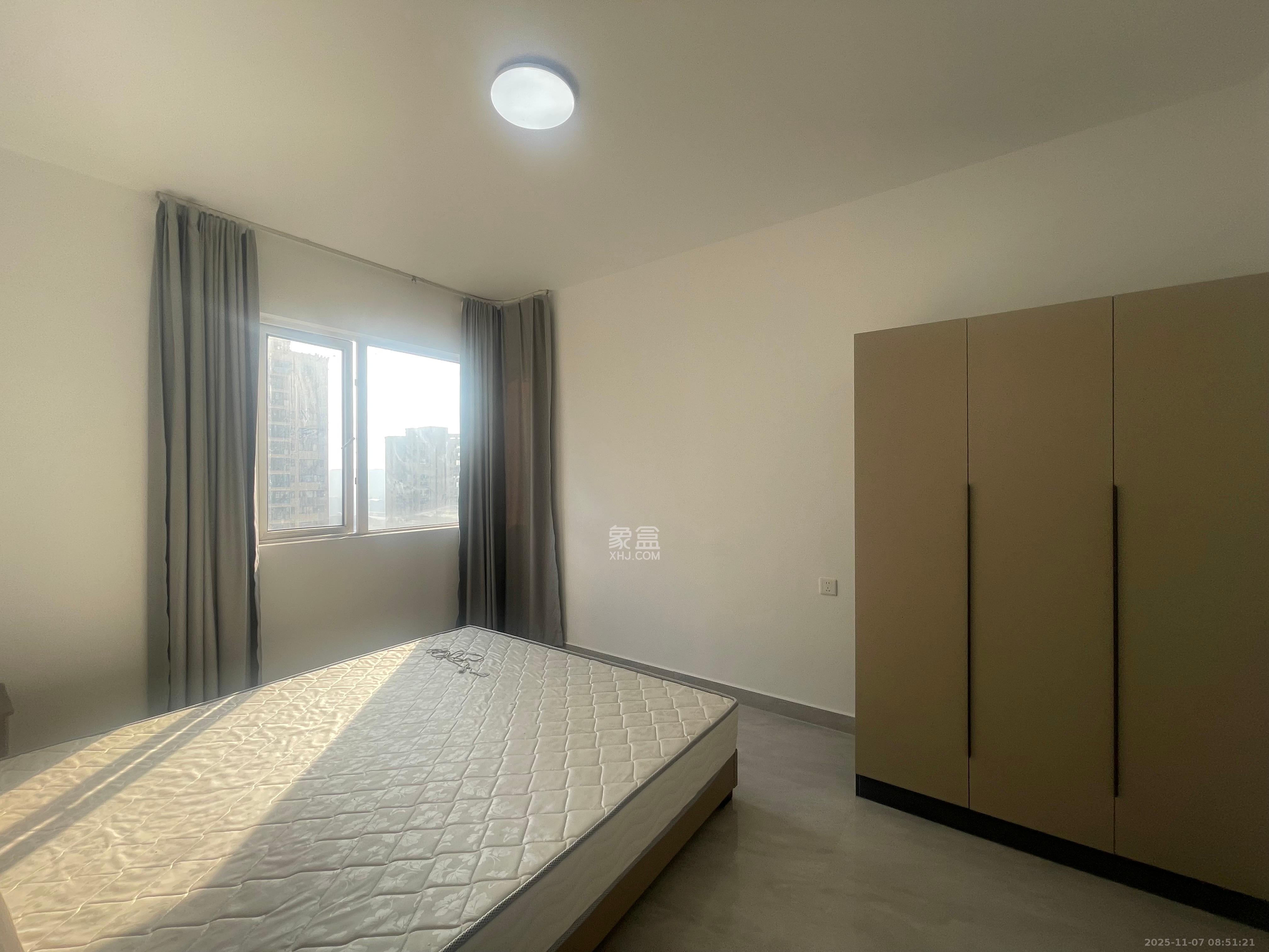 保利香槟国际  1室0厅0卫    2100.0元/月室内图