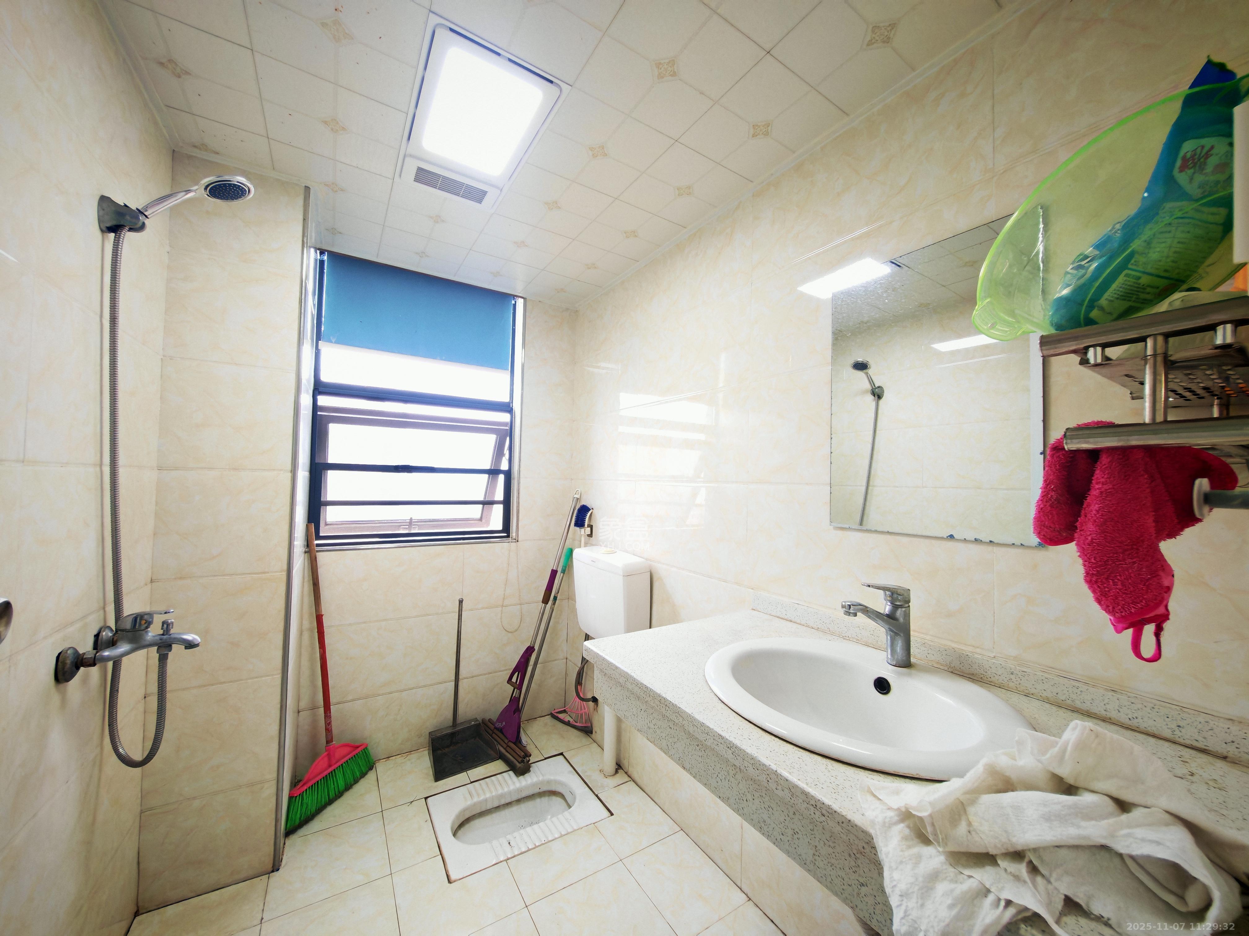 汇一城(汇壹公馆) 2室1厅1卫 1600.0元/月 汇一城(汇壹公馆) 2室1厅1卫 1600.0元/月室内图