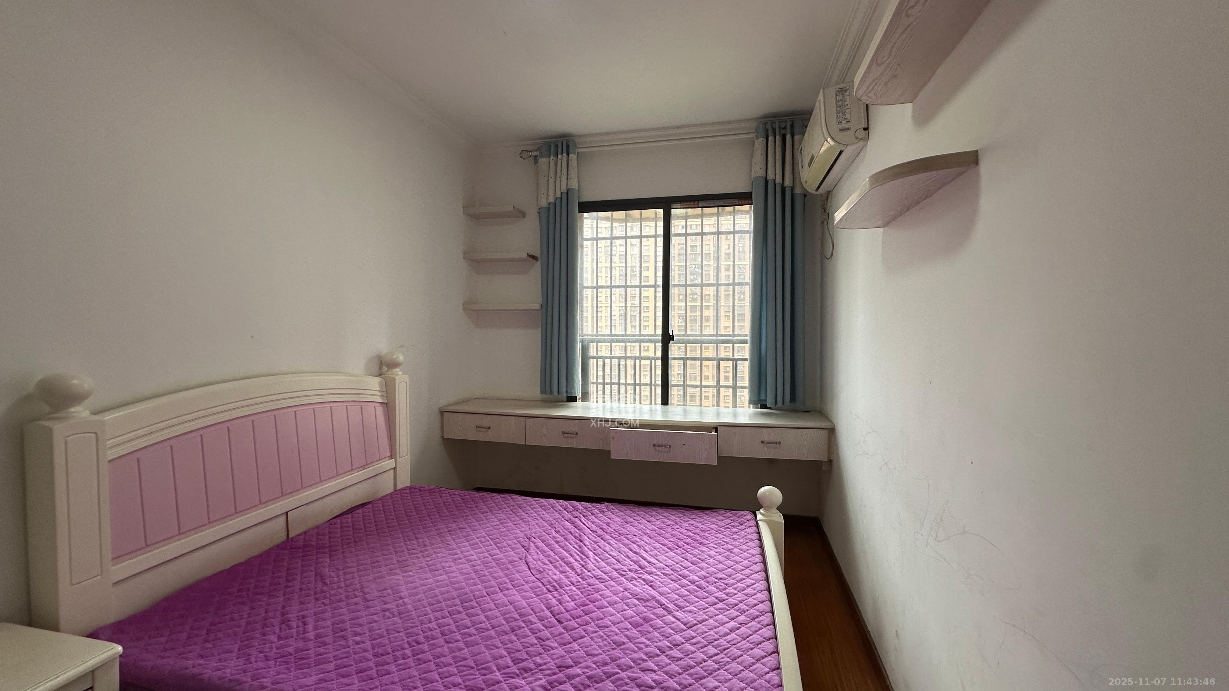 新城国际花都 3室2厅2卫 1800.0元/月 新城国际花都 3室2厅2卫 1800.0元/月室内图