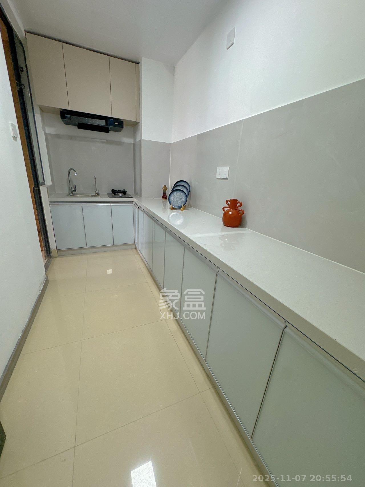 香樟兰亭(朗峰苑) 2室1厅1卫 2445.0元/月 香樟兰亭(朗峰苑) 2室1厅1卫 2445.0元/月室内图