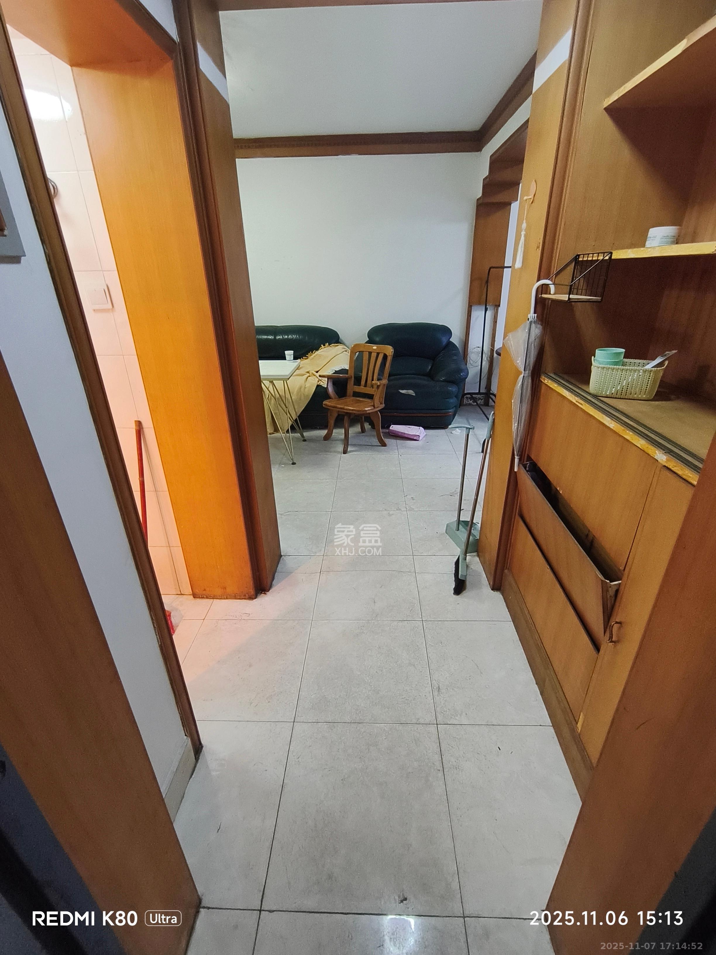 百纺大院宿舍  1室0厅0卫    1100.0元/月