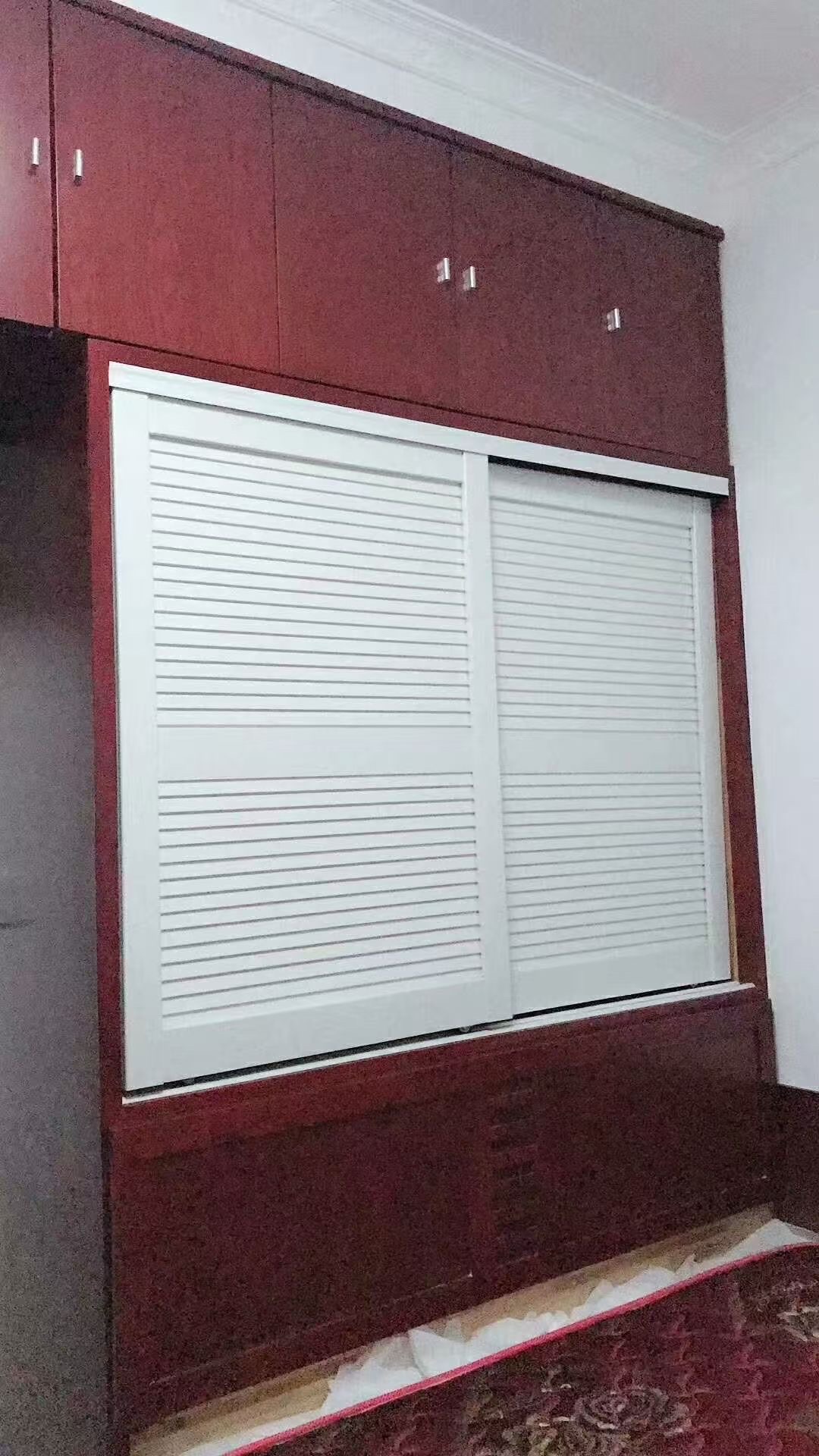 逸臣广场  2室2厅1卫    1500.0元/月