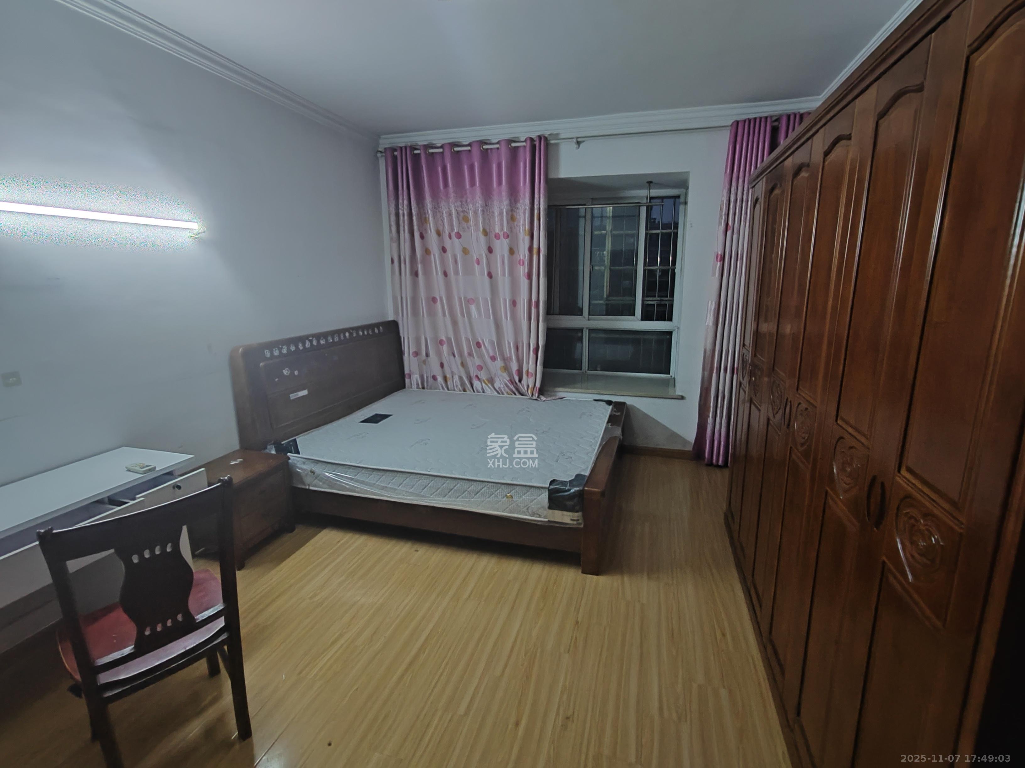 和沁园  1室0厅0卫    900.0元/月