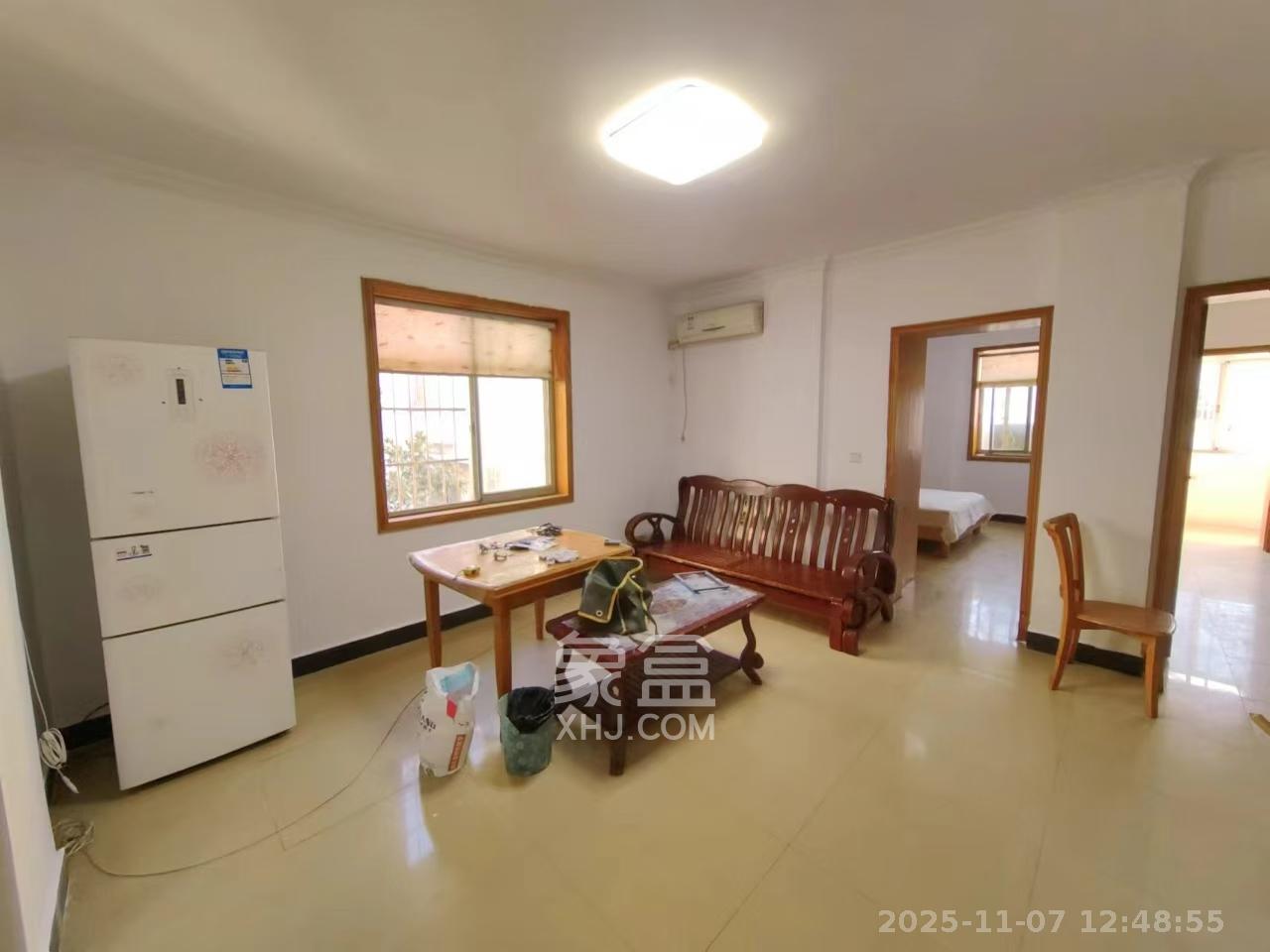 楚湘街一条巷散盘  2室1厅1卫    1700.0元/月室内图