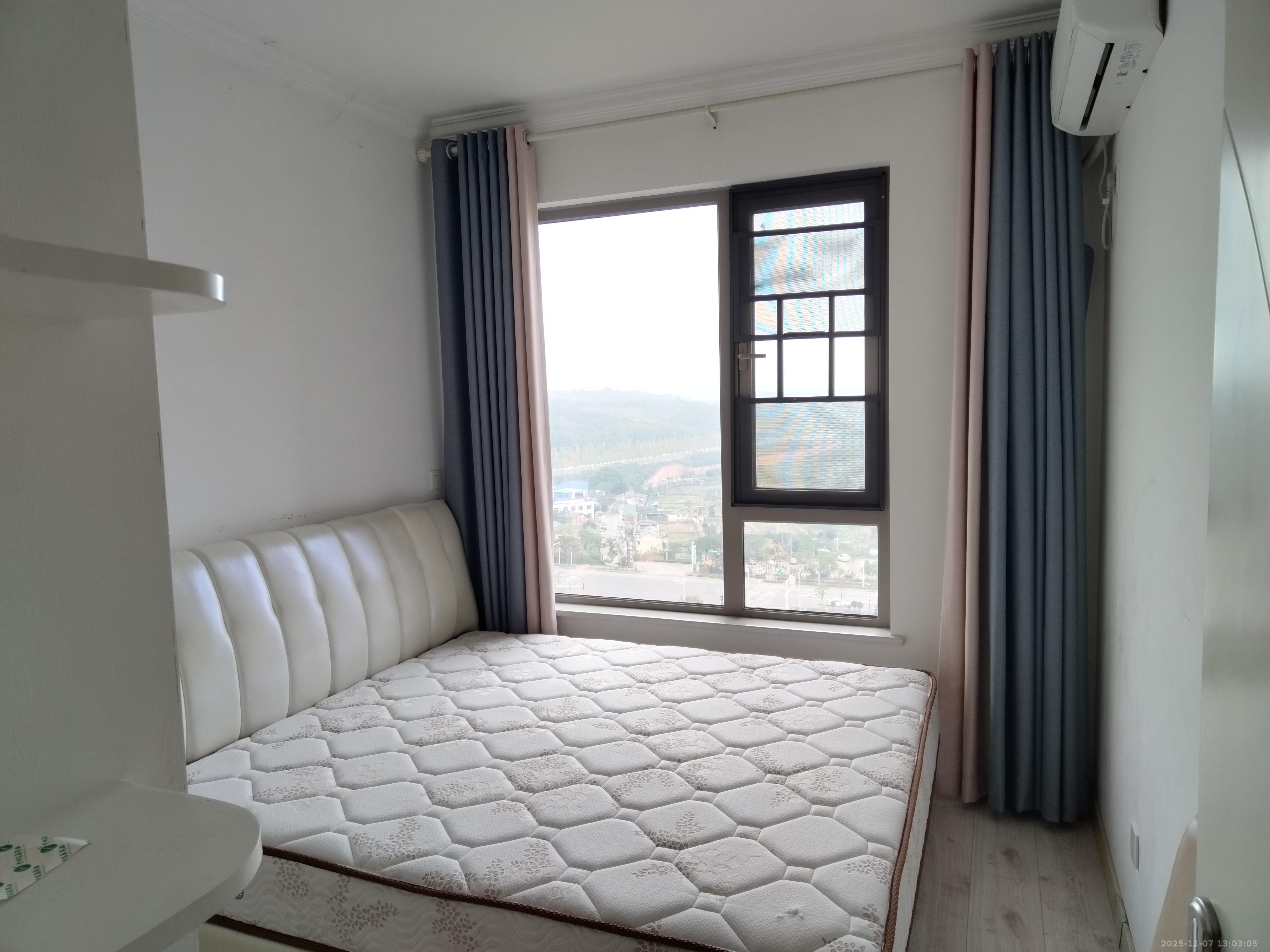 怡海星城 2室2厅1卫 1700.0元/月 怡海星城 2室2厅1卫 1700.0元/月室内图