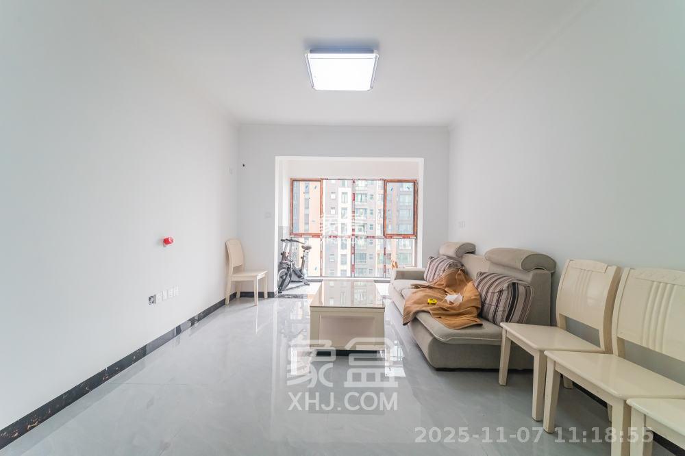 海伦春天  2室2厅1卫    1700.0元/月