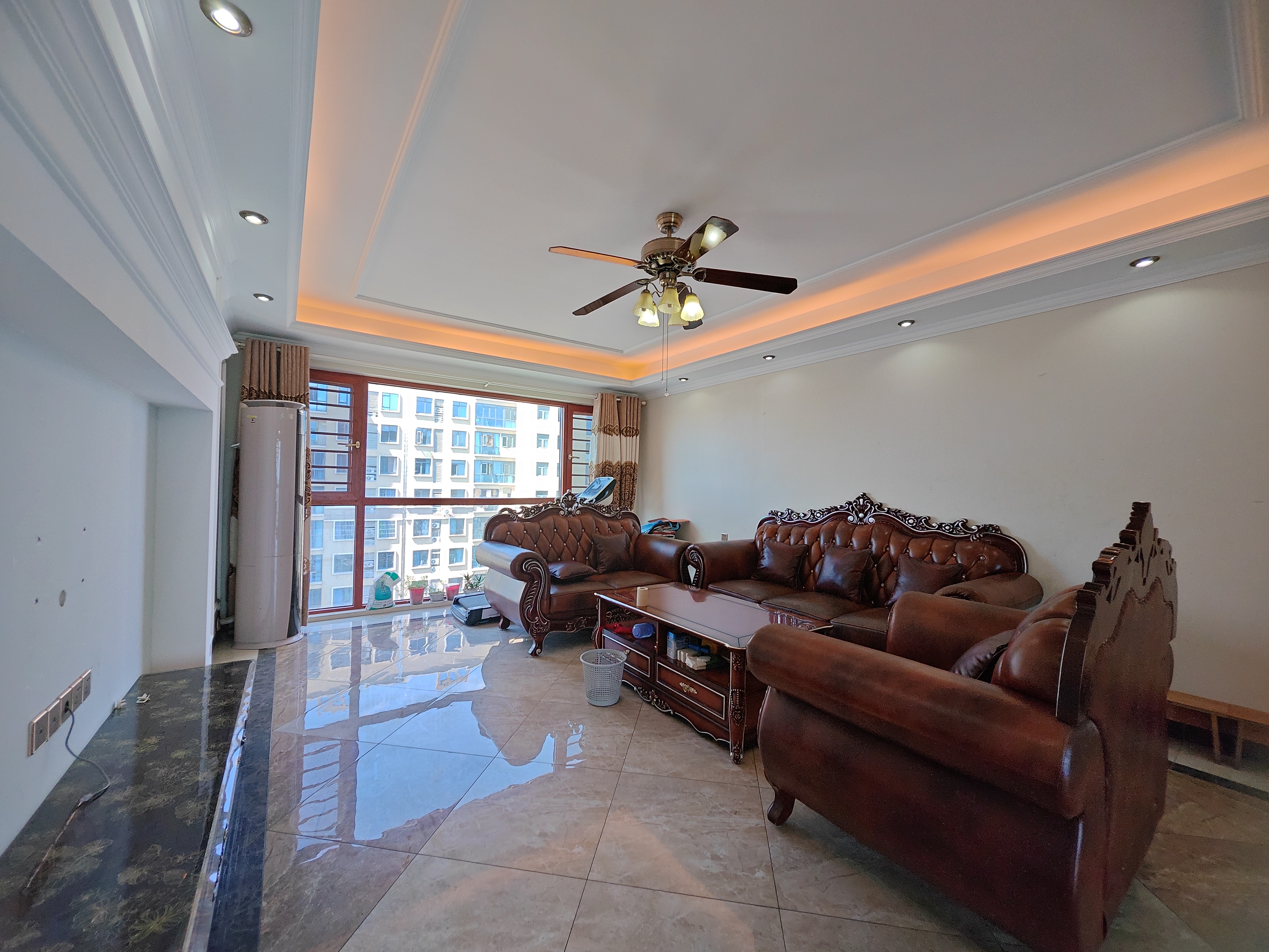 长湖峰境 4室2厅2卫 2800.0元/月 长湖峰境 4室2厅2卫 2800.0元/月室内图