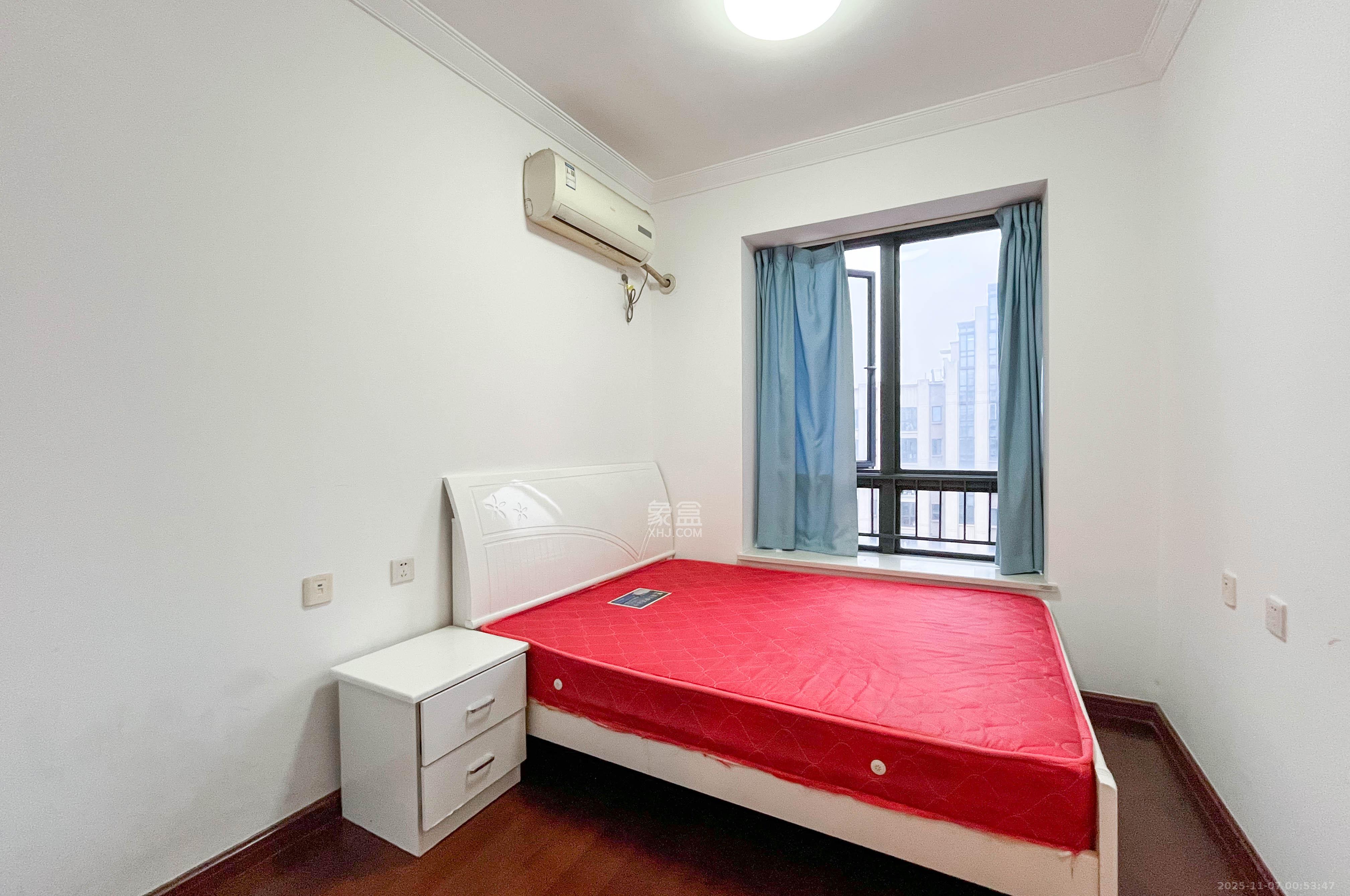 中海梅溪湖壹号 3室2厅1卫 118.0万 中海梅溪湖壹号 3室2厅1卫 118.0万其他