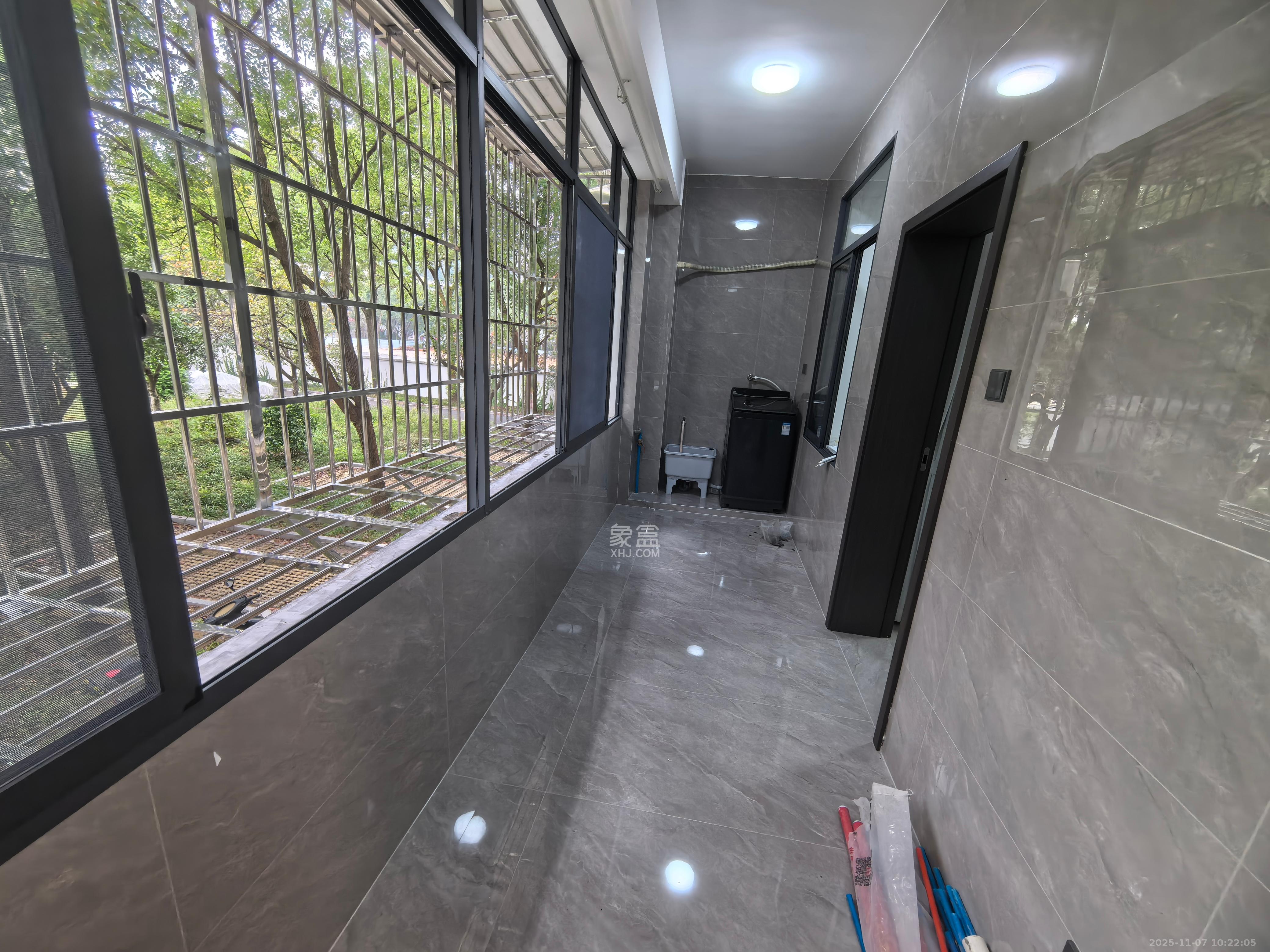 望月湖小区九片 3室1厅1卫 3600.0元/月 望月湖小区九片 3室1厅1卫 3600.0元/月室内图