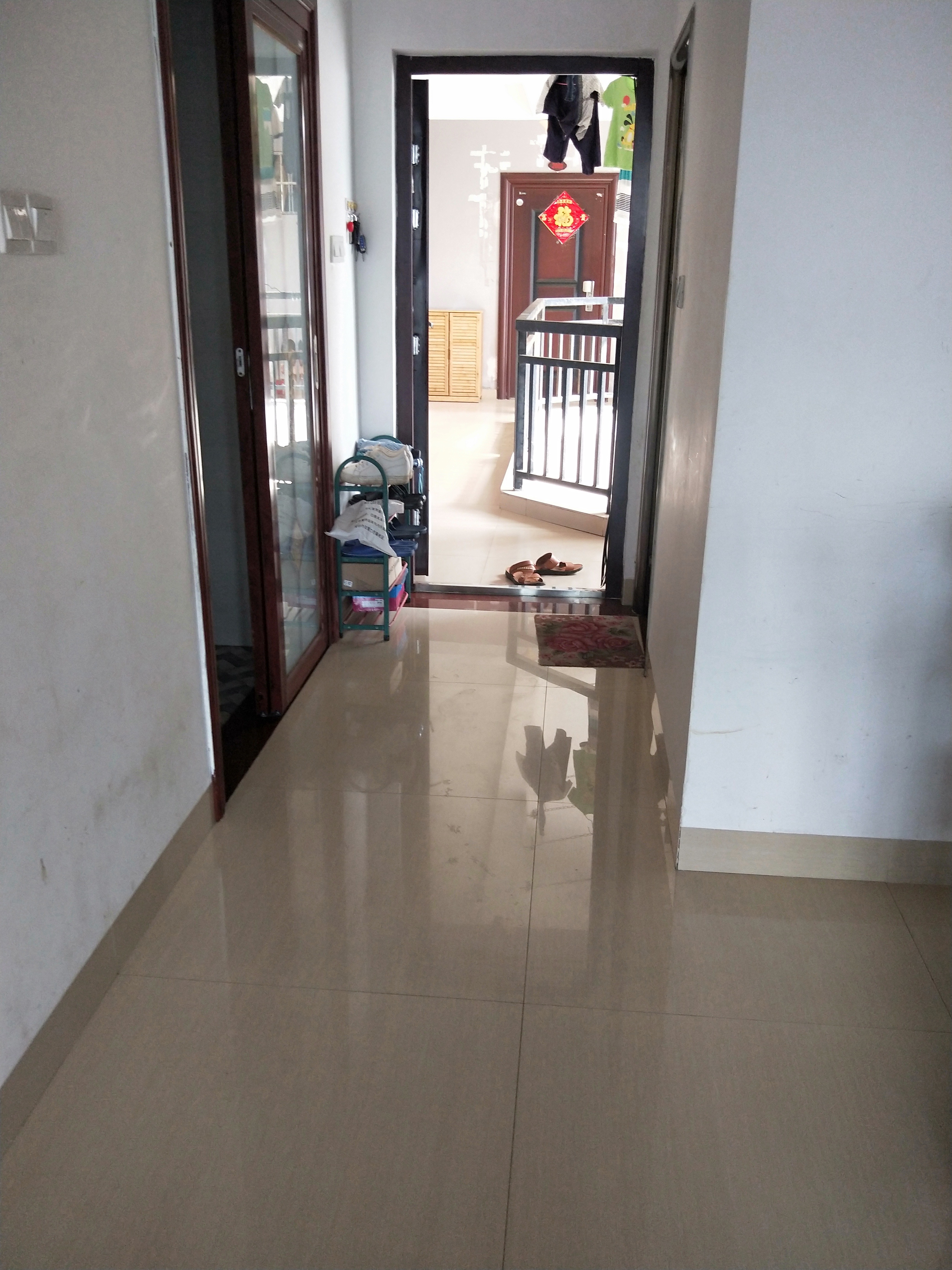 凤翔花园(A区) 2室2厅1卫 1700.0元/月 凤翔花园(A区) 2室2厅1卫 1700.0元/月室内图